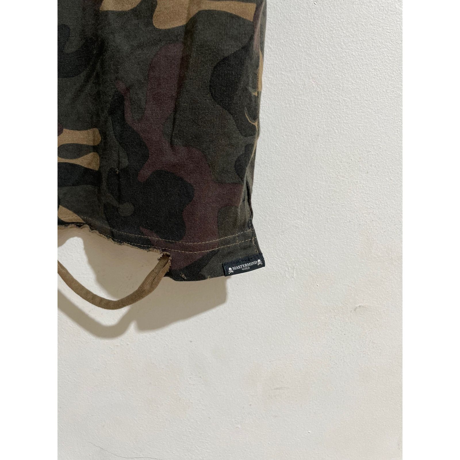 Other MASTERMIND THRASHED CAMO TEE SIZE EXTRA LARGE Size US XL / EU 56 / 4 - 4 Thumbnail