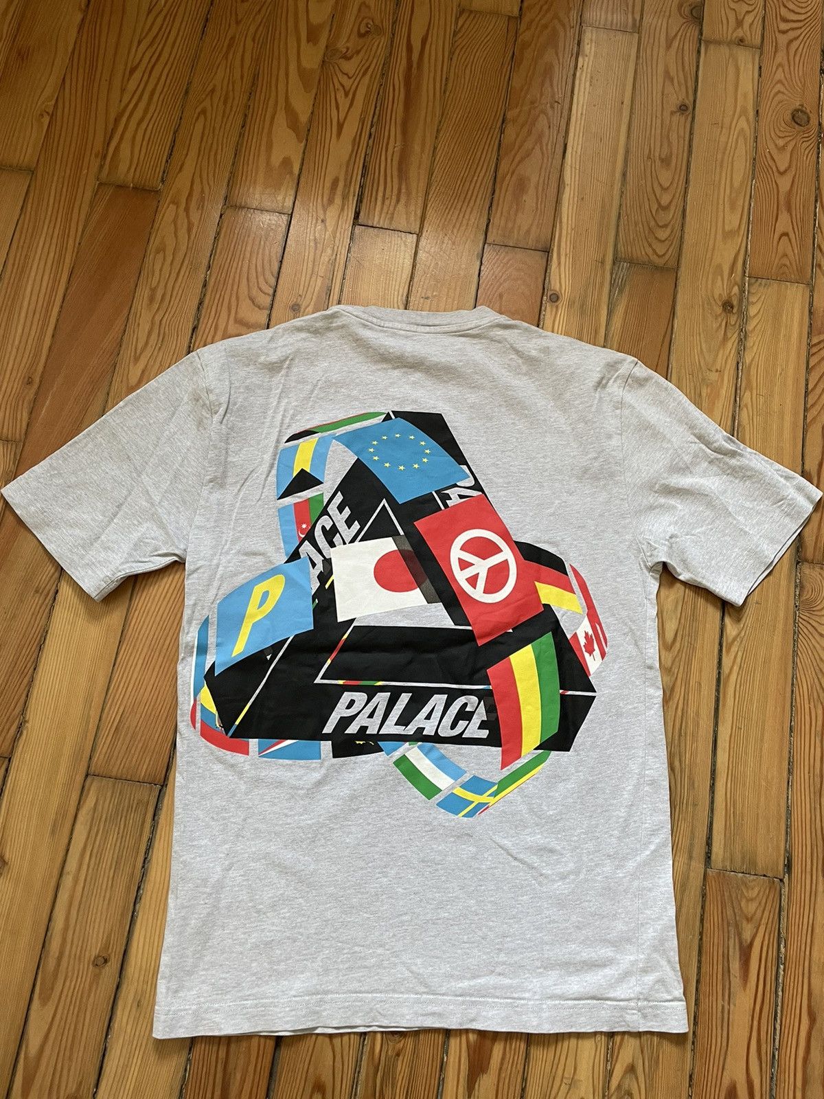 Palace Palacae Flag Tri-Tee Size US S / EU 44-46 / 1 - 4 Thumbnail