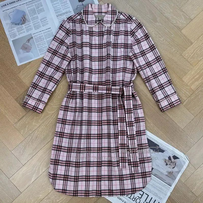 Burberry Burberry Pink Plaid Dress for Women. Size XS / US 0-2 / IT 36-38 - 1 Thumbnail