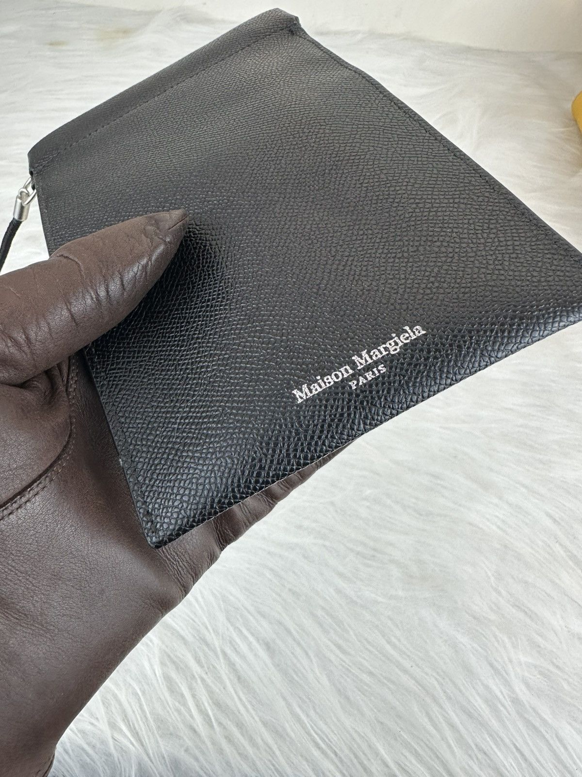 Maison Margiela Maison Margiela Four Stiches Phone Holder Bag Size ONE SIZE - 6 Thumbnail