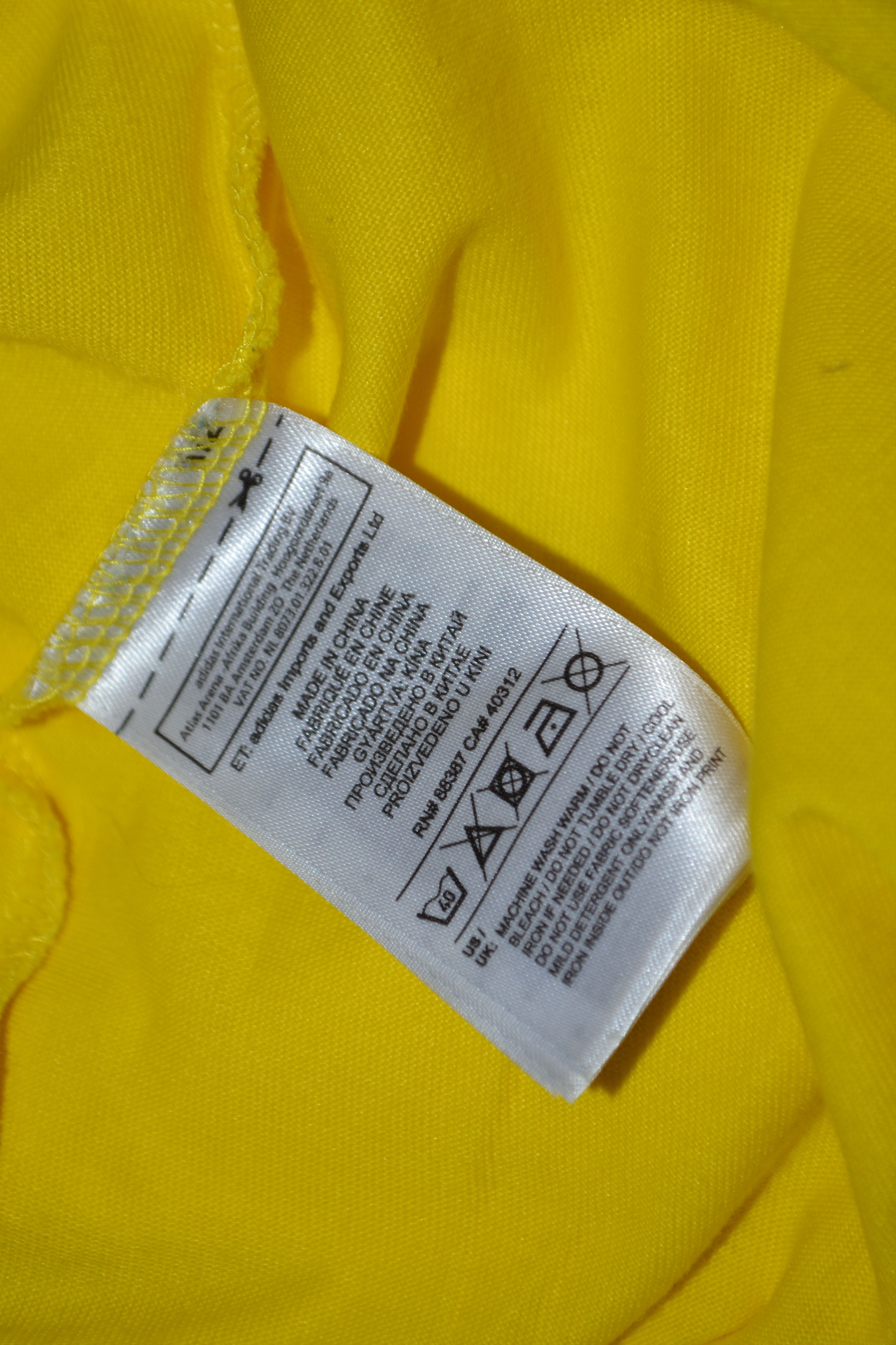 Adidas Brazil World Cup Fan 2014 Jersey Football Shirt Trikot Size US S / EU 44-46 / 1 - 6 Thumbnail