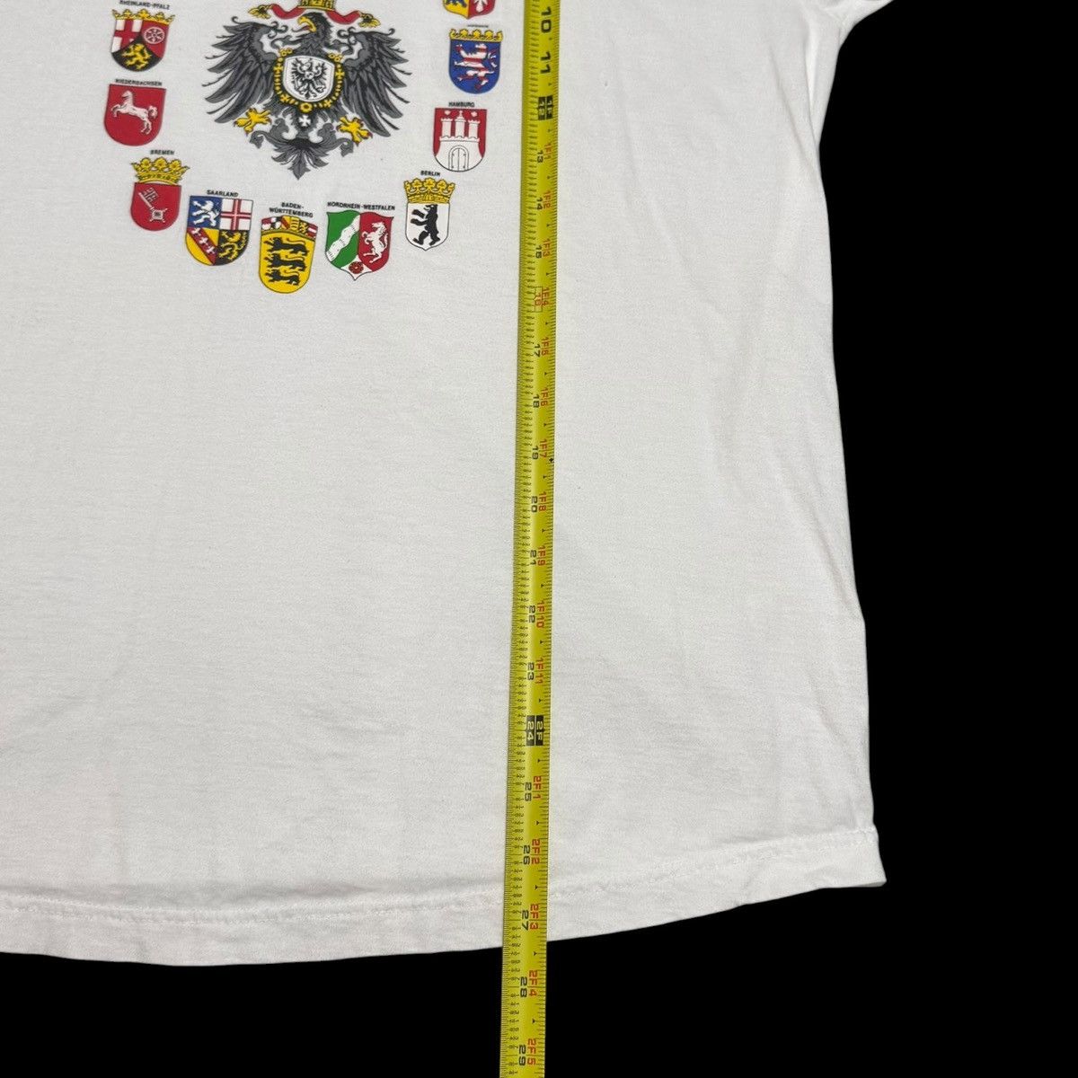 Jerzees Vintage Germany Family Sigil White Shirt Men's Large Size US L / EU 52-54 / 3 - 7 Thumbnail
