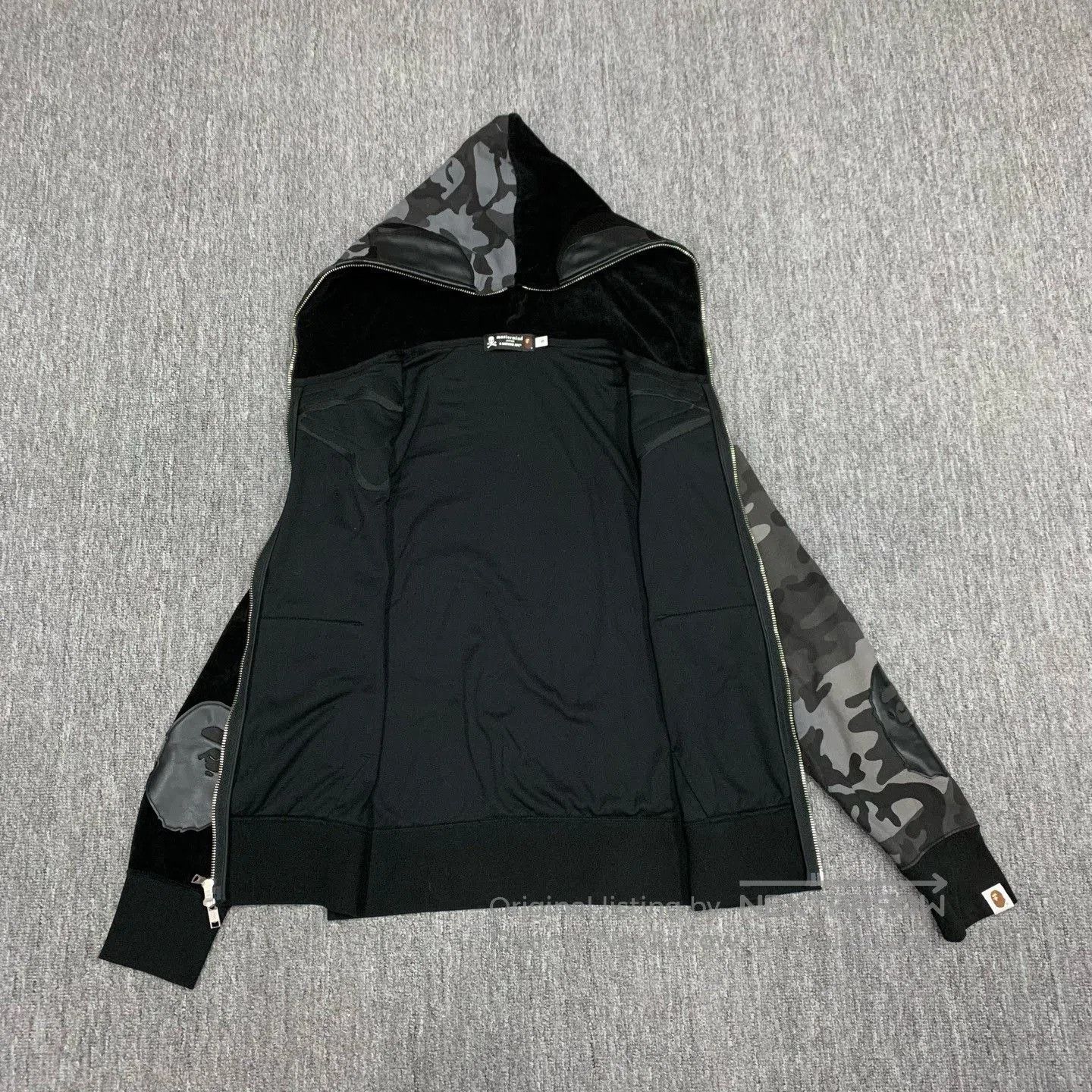 Bape BAPE x MMJ Camo Velvet Jacket S Size. Size US S / EU 44-46 / 1 - 6 Thumbnail