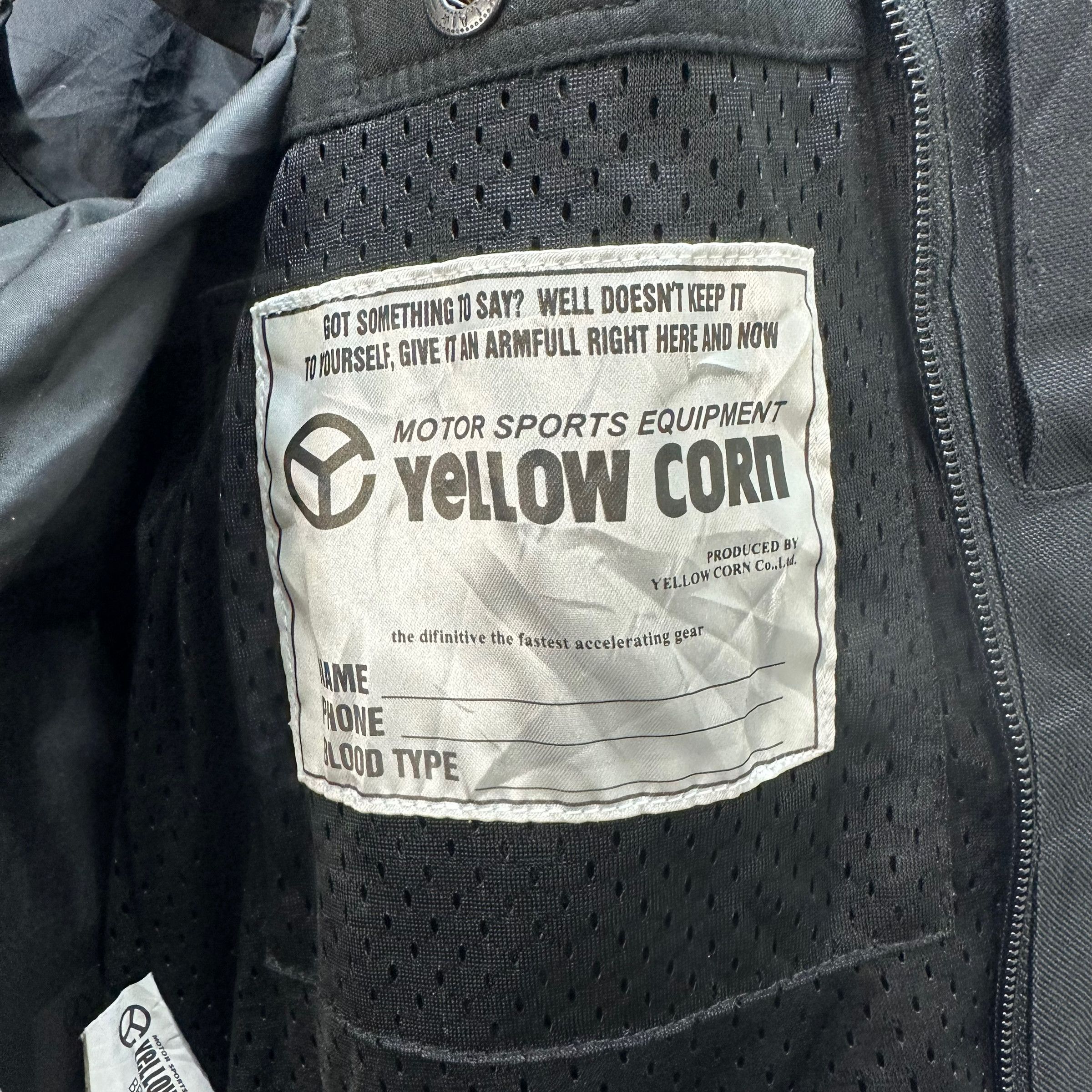YELLOW CORN BLACK RUNNING PROJECT YELLOW CORN SLEDGE HAMMER #7593-156 Size US L / EU 52-54 / 3 - 18 Thumbnail