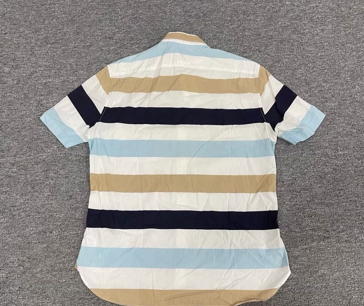 Burberry BURBERRY Striped Short-Sleeve Shirt J16 Size US M / EU 48-50 / 2 - 3 Thumbnail