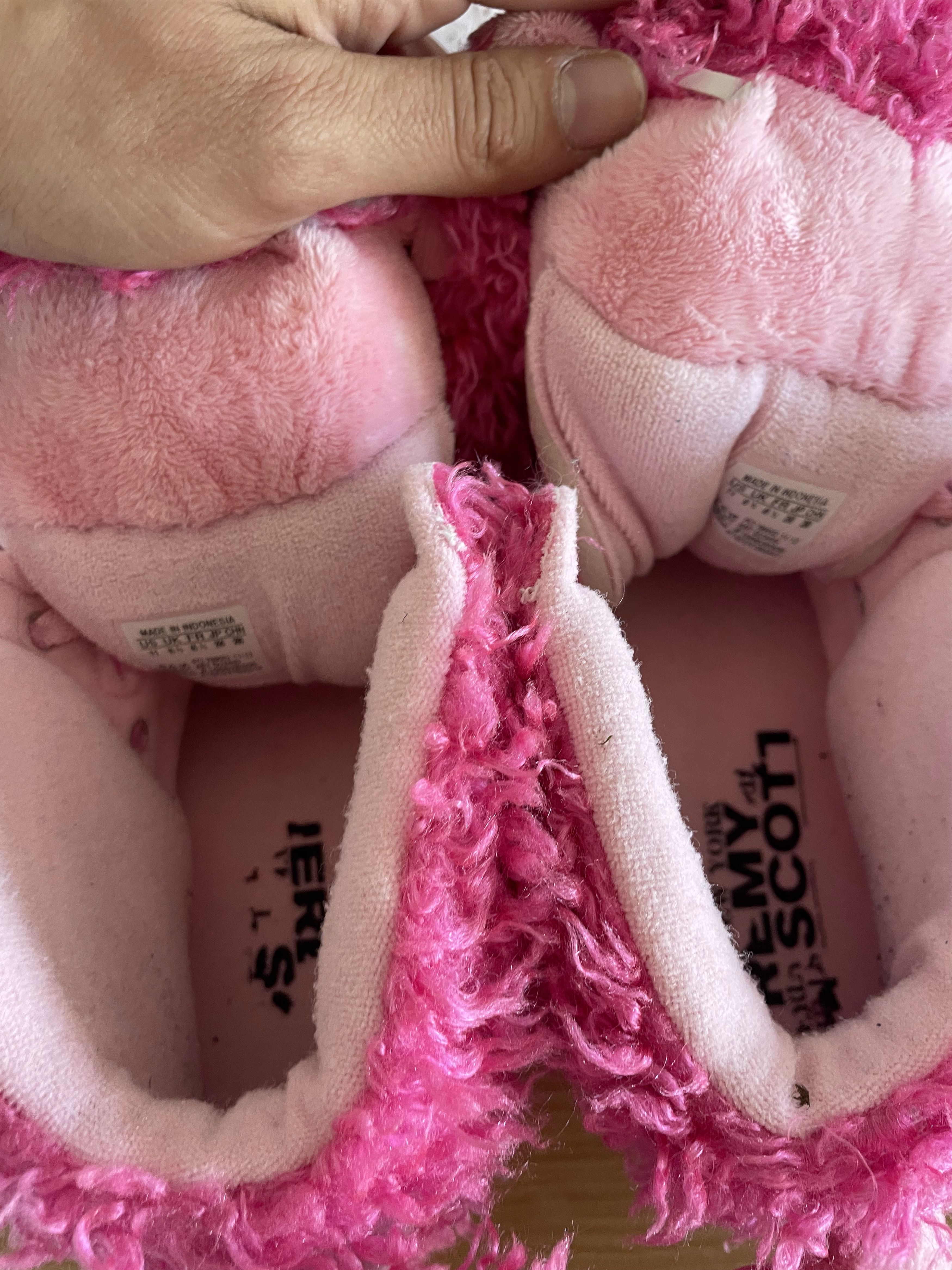 Adidas × Jeremy Scott JS Poodle Pink Fur Sneaker Size US 11 / EU 44 - 7 Thumbnail