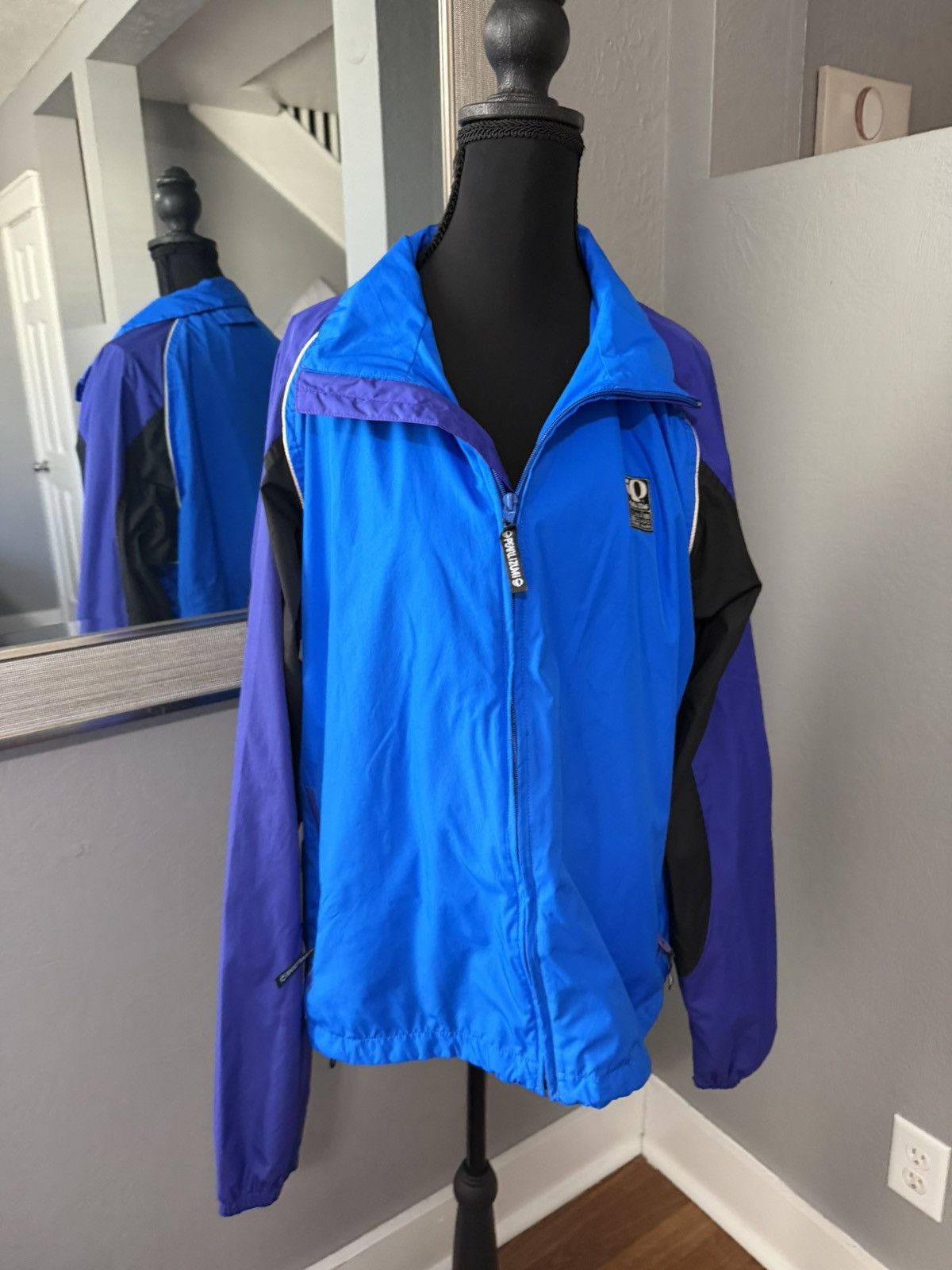 PEARL iZUMi VTG Pearl Izumi cycling running windbreaker jacket large. Size US L / EU 52-54 / 3 - 1 Thumbnail
