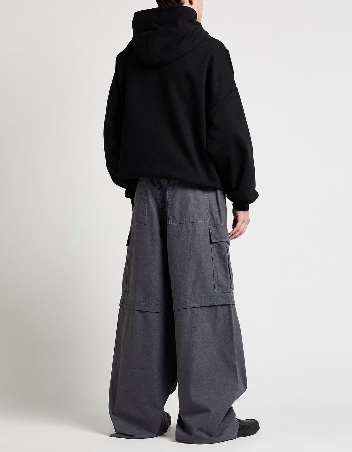 Ambush Design $1k Multi-pocket, wide-leg cotton cargo pants, Large, Italy Size US 34 / EU 50 - 3 Thumbnail