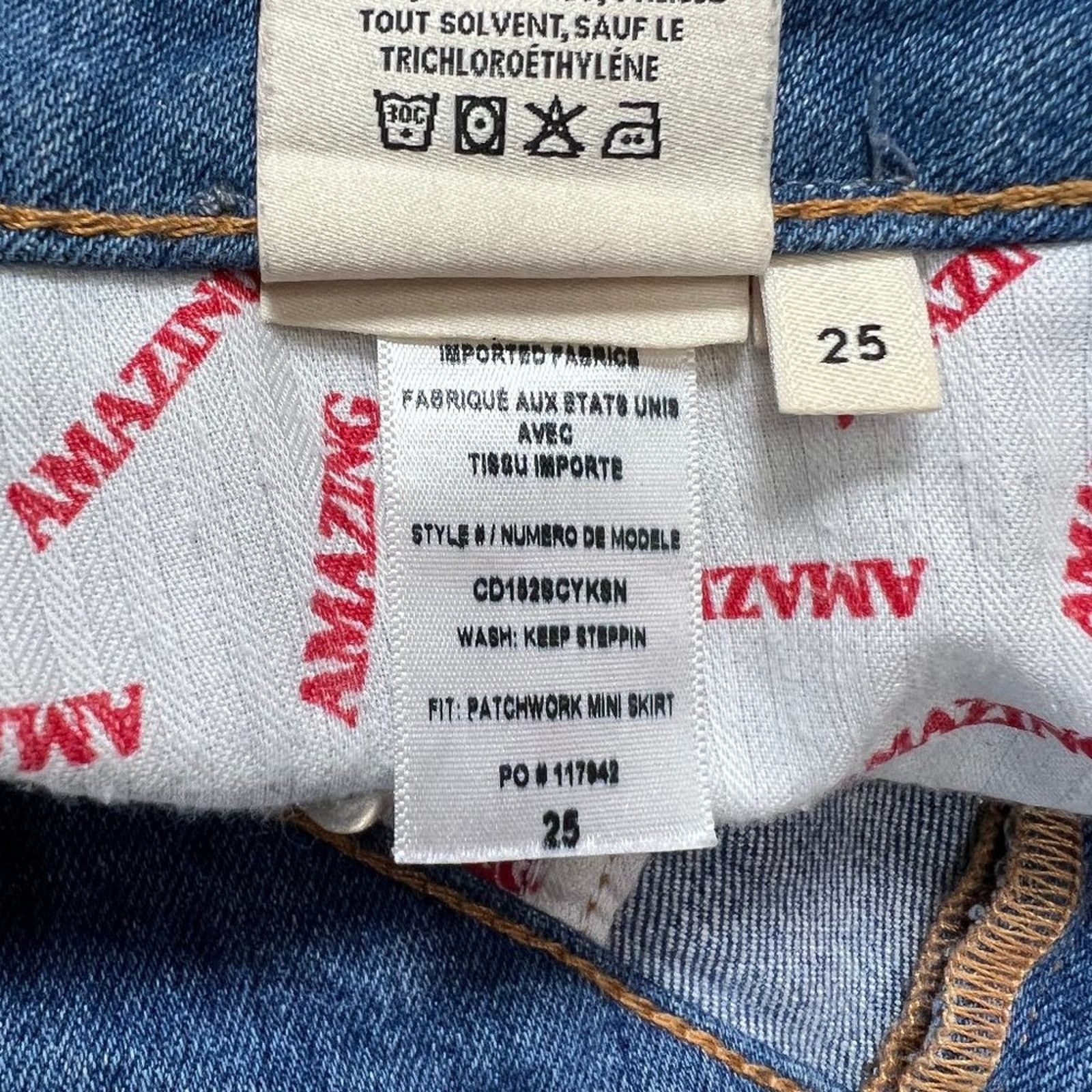 Alice + Olivia AO.LA Alice + Olivia Keep Steppin Denim Mini Skirt Size 25 Size 25" / US 0 / IT 36 - 5 Thumbnail
