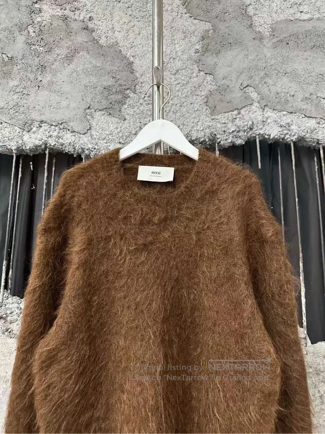 AMI brown fuzzy knit sweater. Size US L / EU 52-54 / 3 - 3 Thumbnail