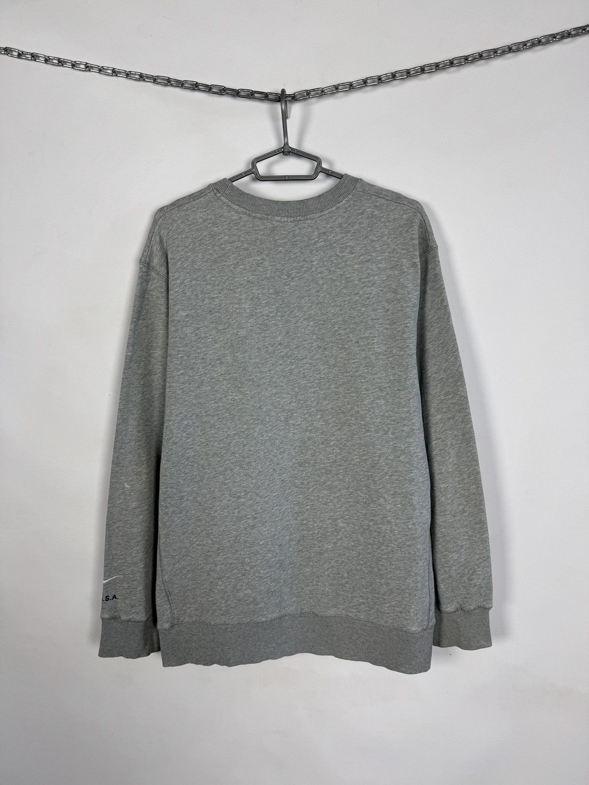 Nike Vintage Nike USA Sportswear Crewneck Sweatshirt Big Logo XL Size US XL / EU 56 / 4 - 12 Thumbnail