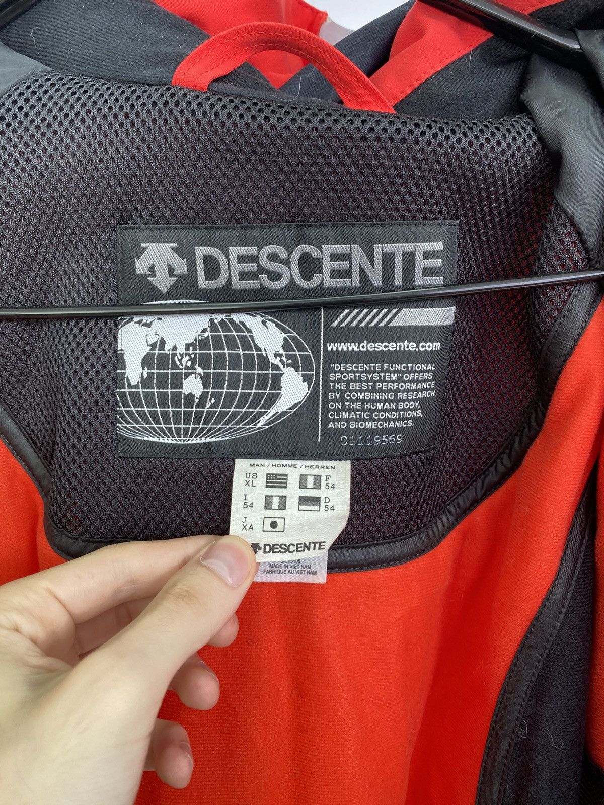 Descente Vintage Descente Ski Red Jacket Size US XL / EU 56 / 4 - 11 Thumbnail