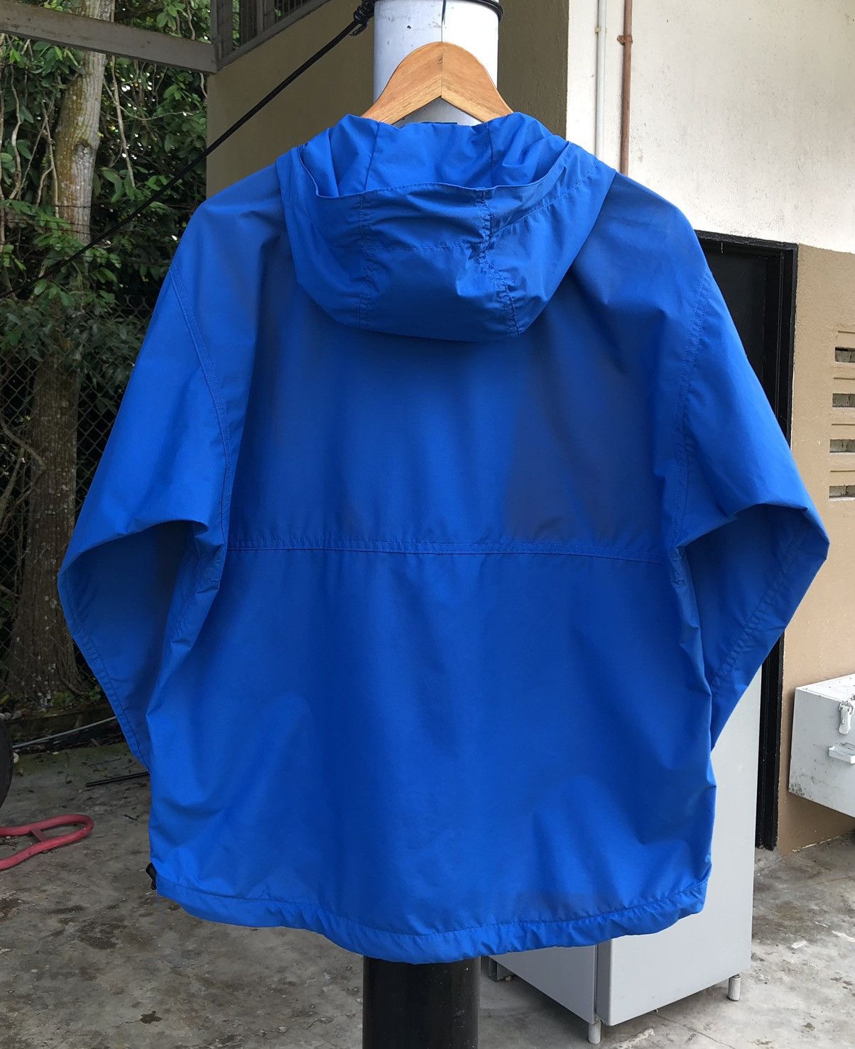 The North Face Vintage The North Face Faded Windbreaker Anorak Half Jacket Size US S / EU 44-46 / 1 - 12 Thumbnail