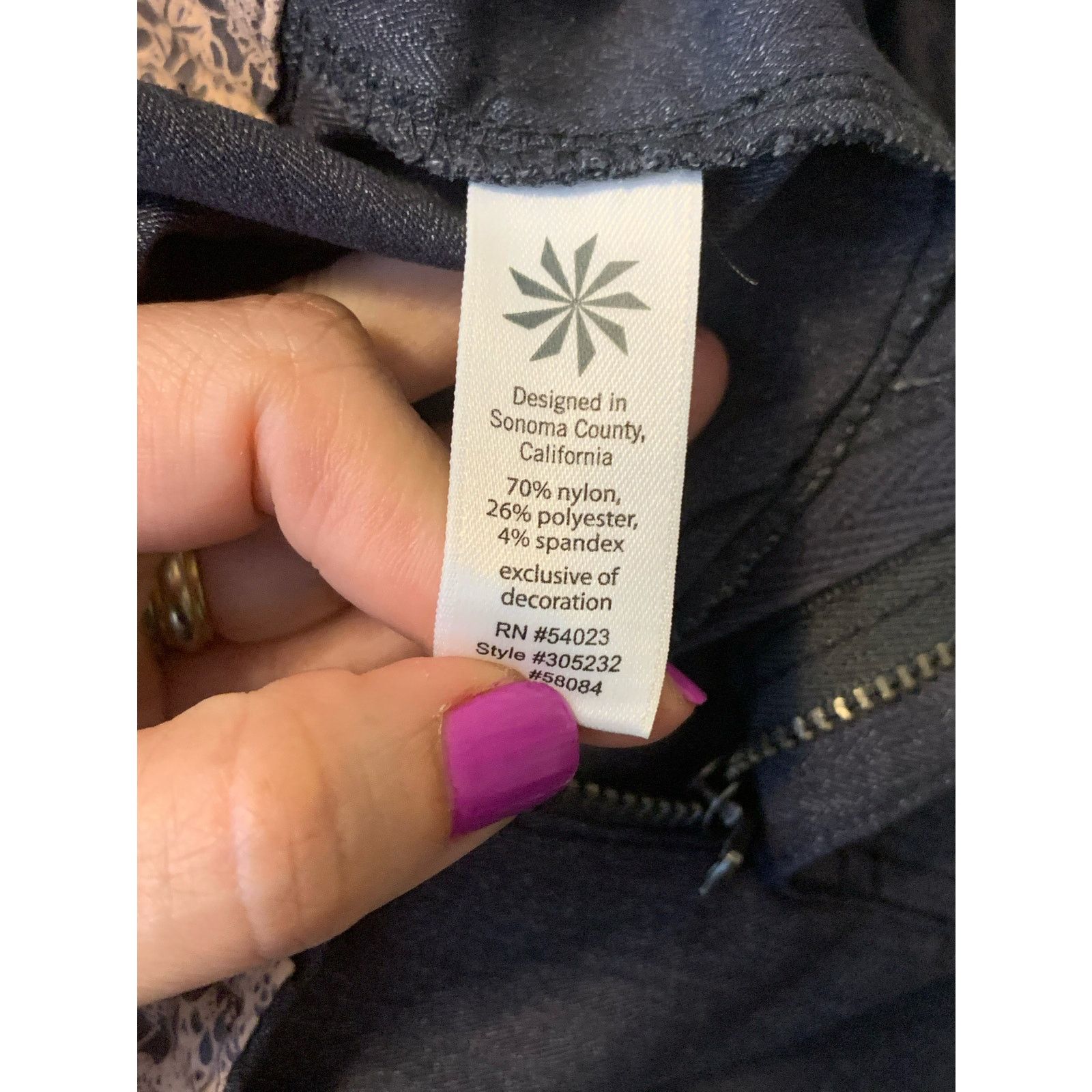 Athleta Athleta gray casual everyday mini skirt size 10 Size 32" / US 10 / IT 46 - 4 Thumbnail