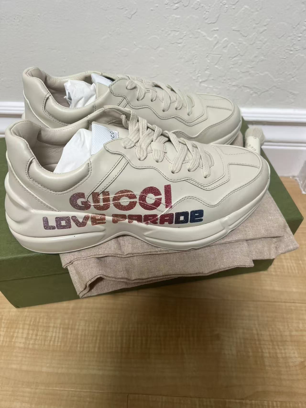 Gucci Rhyton Glitter-Logo Chunky Sneaker Love Parade Off-White Size US 9.5 / IT 39.5 - 1 Thumbnail
