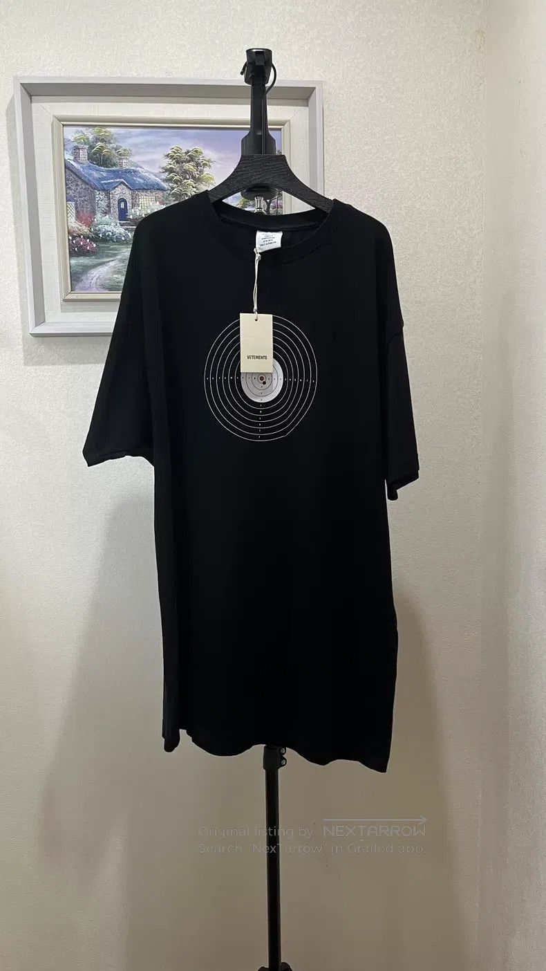 Vetements Target Hole Short Sleeve T-Shirt, Size M