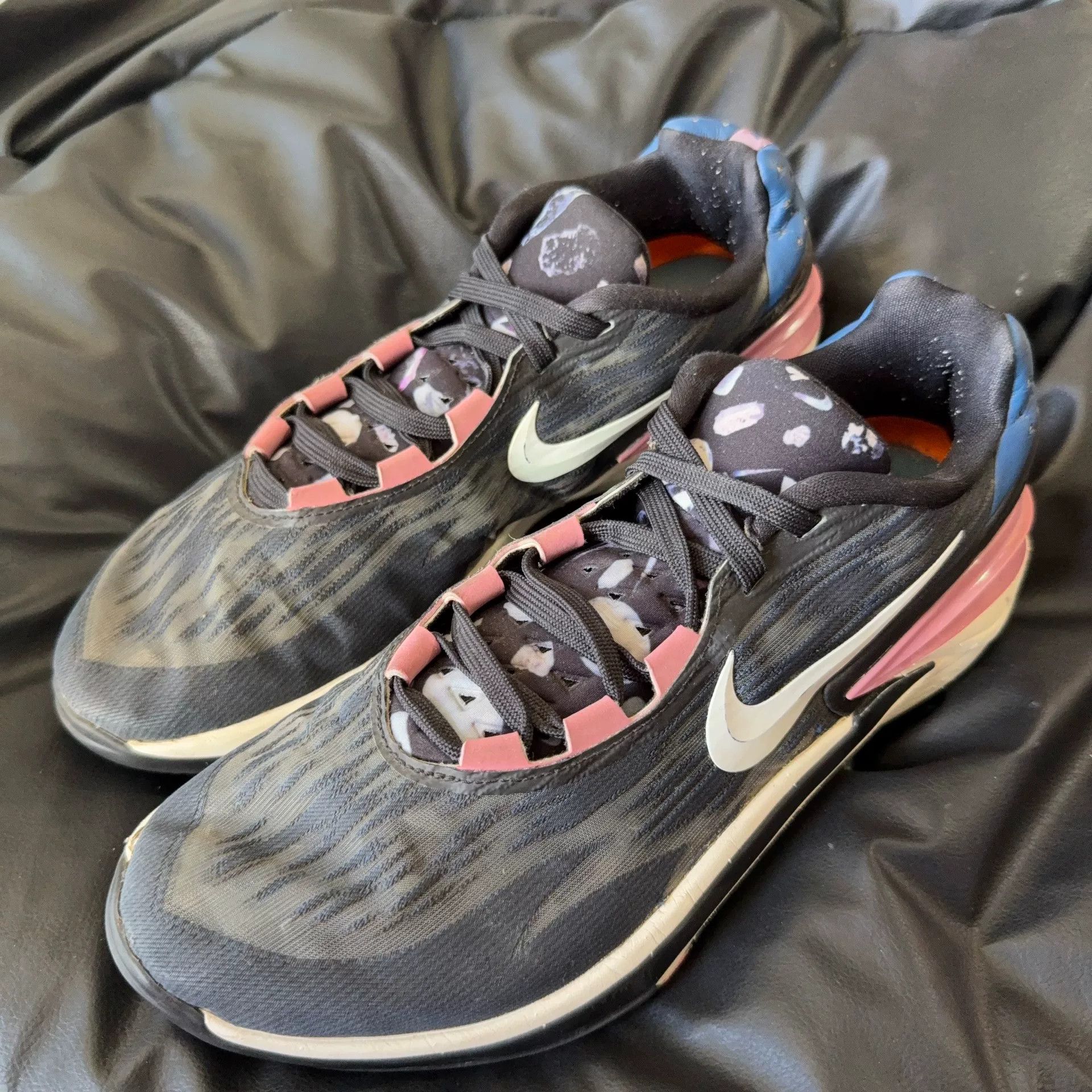 Nike Nike Black Lowtop Sneakers 45 Men Size US 11.5 / EU 44-45 - 1 Thumbnail