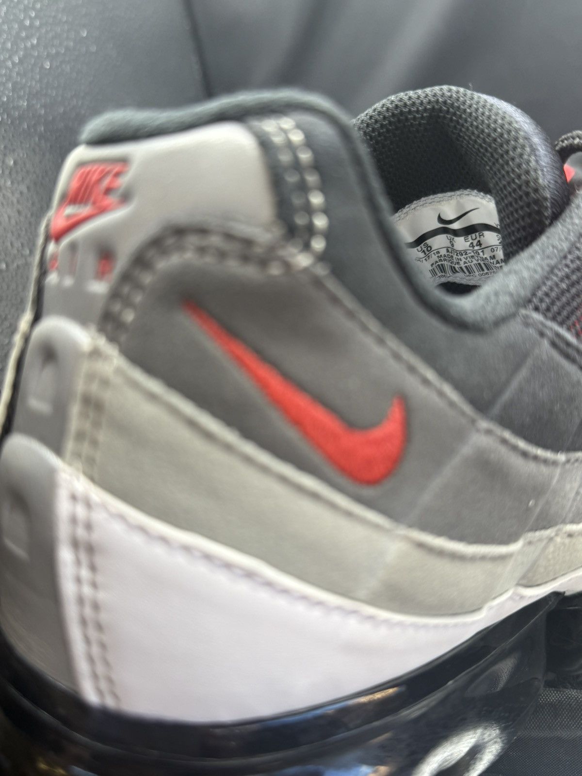 NIKE AIR VAPORMAX 95 HOT RED