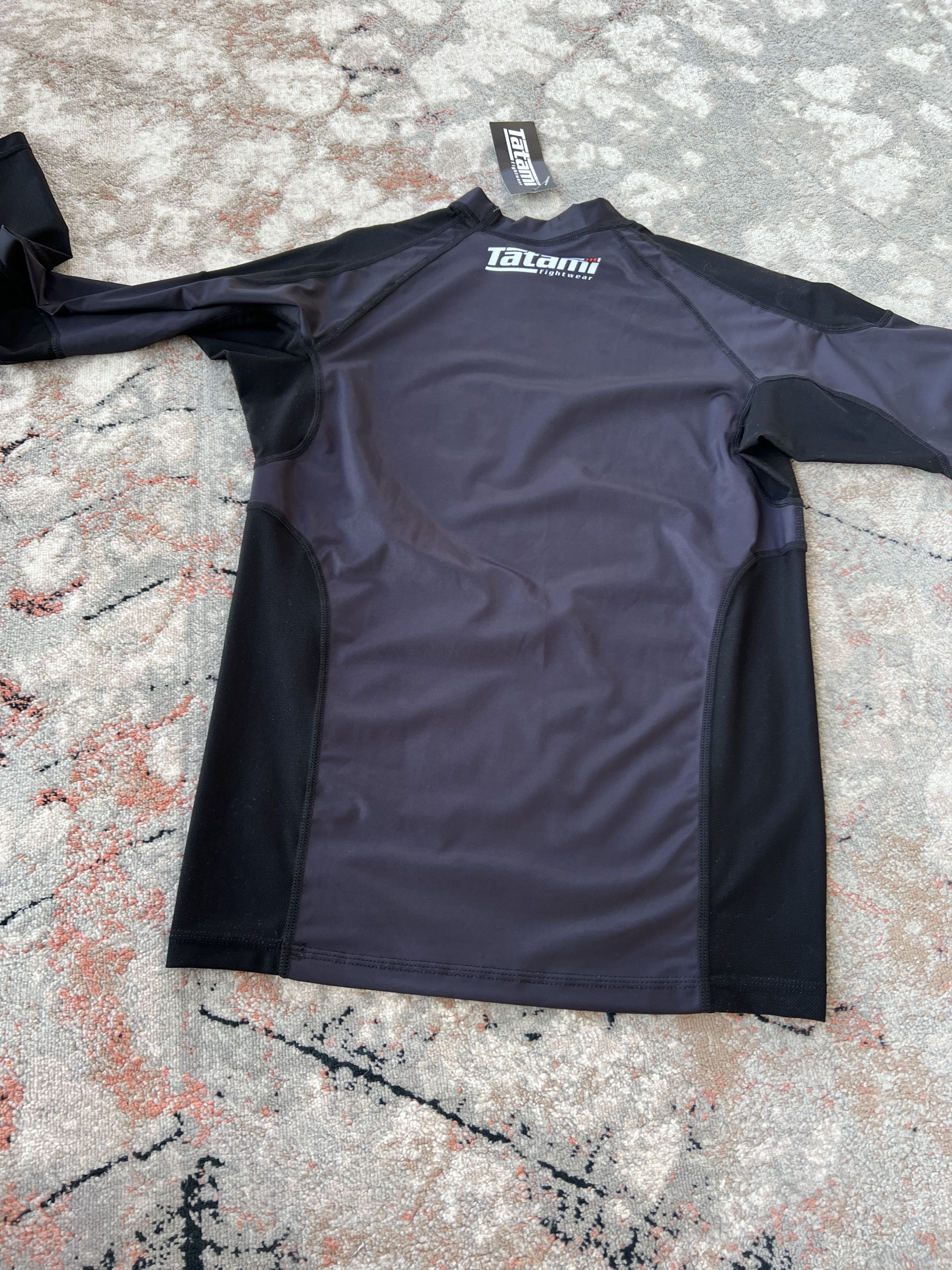 Other Tatami Fight Wear Long Sleeve Size US L / EU 52-54 / 3 - 5 Thumbnail