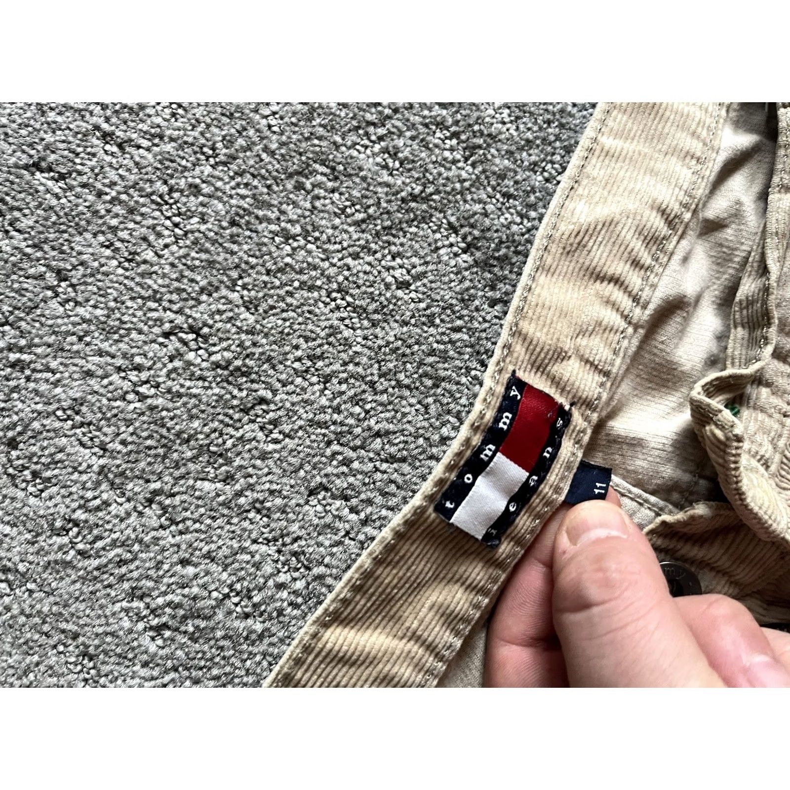 Tommy Hilfiger Tommy Jeans Corduroy Jeans Womens Size 11 Mid Rise Straight Leg 100% Cotton Beige Girls Women Tommy Hilfiger Jeans Size 32" / US 10 / IT 46 - 6 Thumbnail