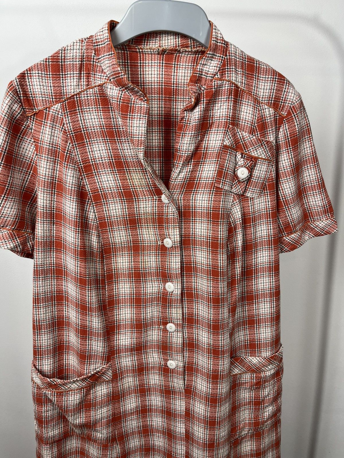 Vintage Vintage Red White Plaid Button-Down House Dress with Pockets Size M / US 6-8 / IT 42-44 - 3 Thumbnail