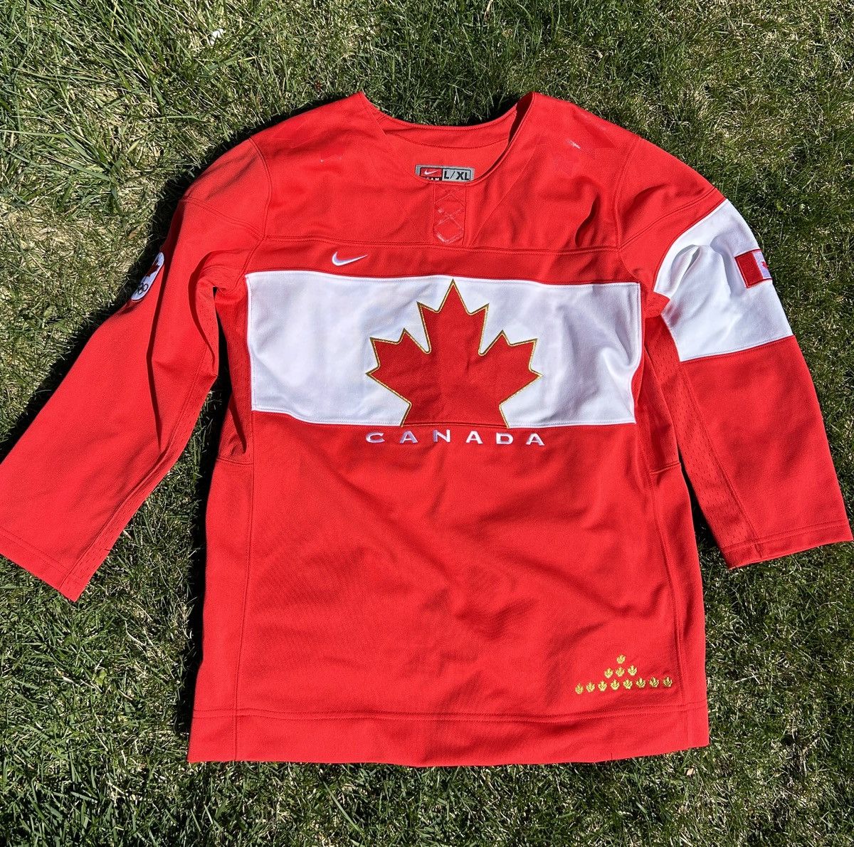 Nike Nike 2014 Sochi Olympics Team Canada Jersey Grailed