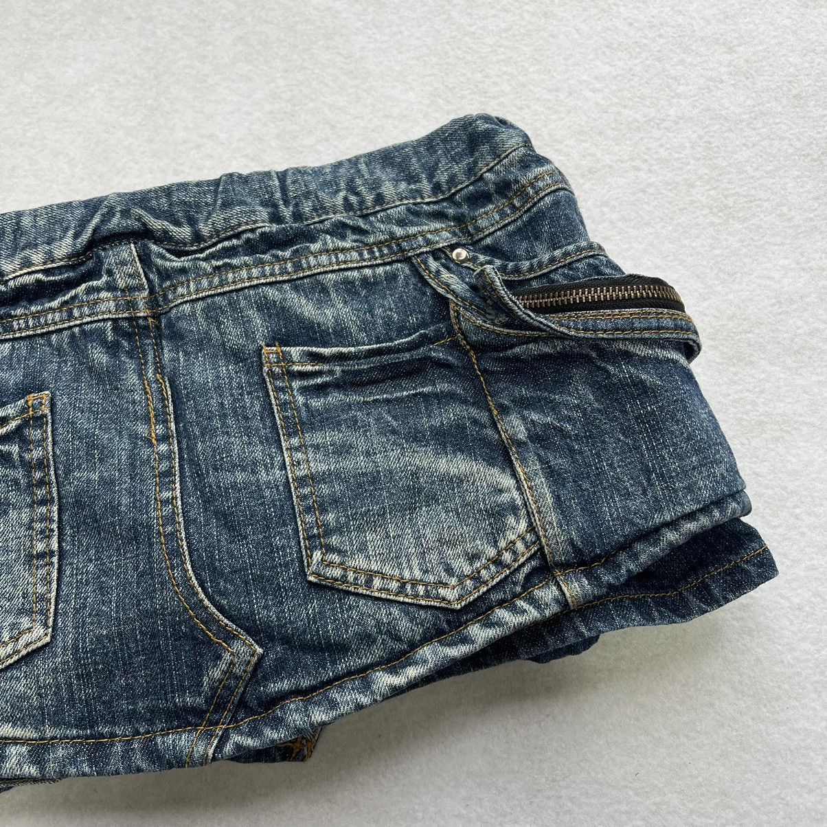 Japanese Brand Max Max Cargo Mini Skirt Size 28" / US 6 / IT 42 - 7 Thumbnail