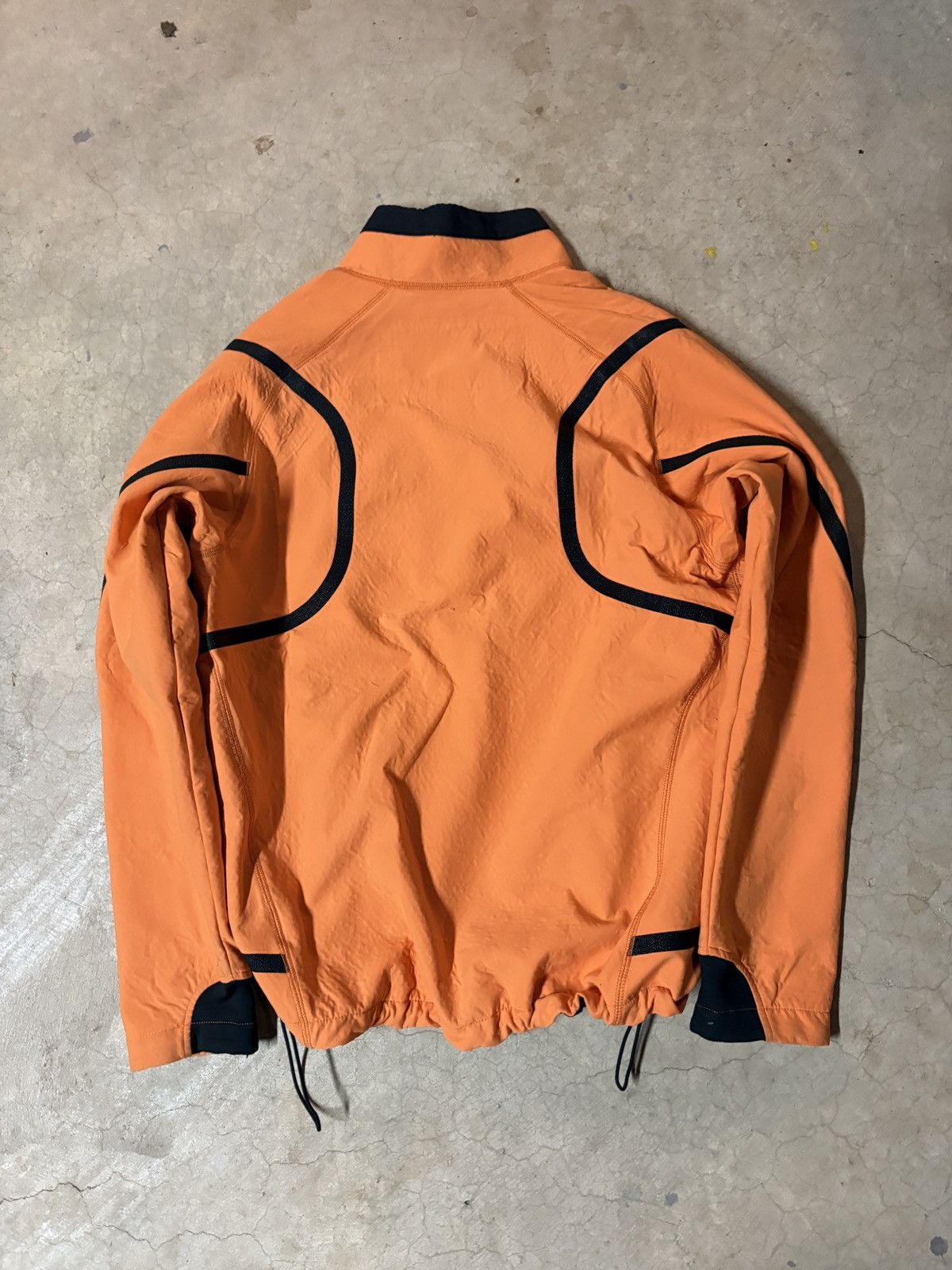 Nike VTG 00’s Nike Y2K Gorpcore Resistant Soft Shell Jacket Large Size US L / EU 52-54 / 3 - 6 Thumbnail