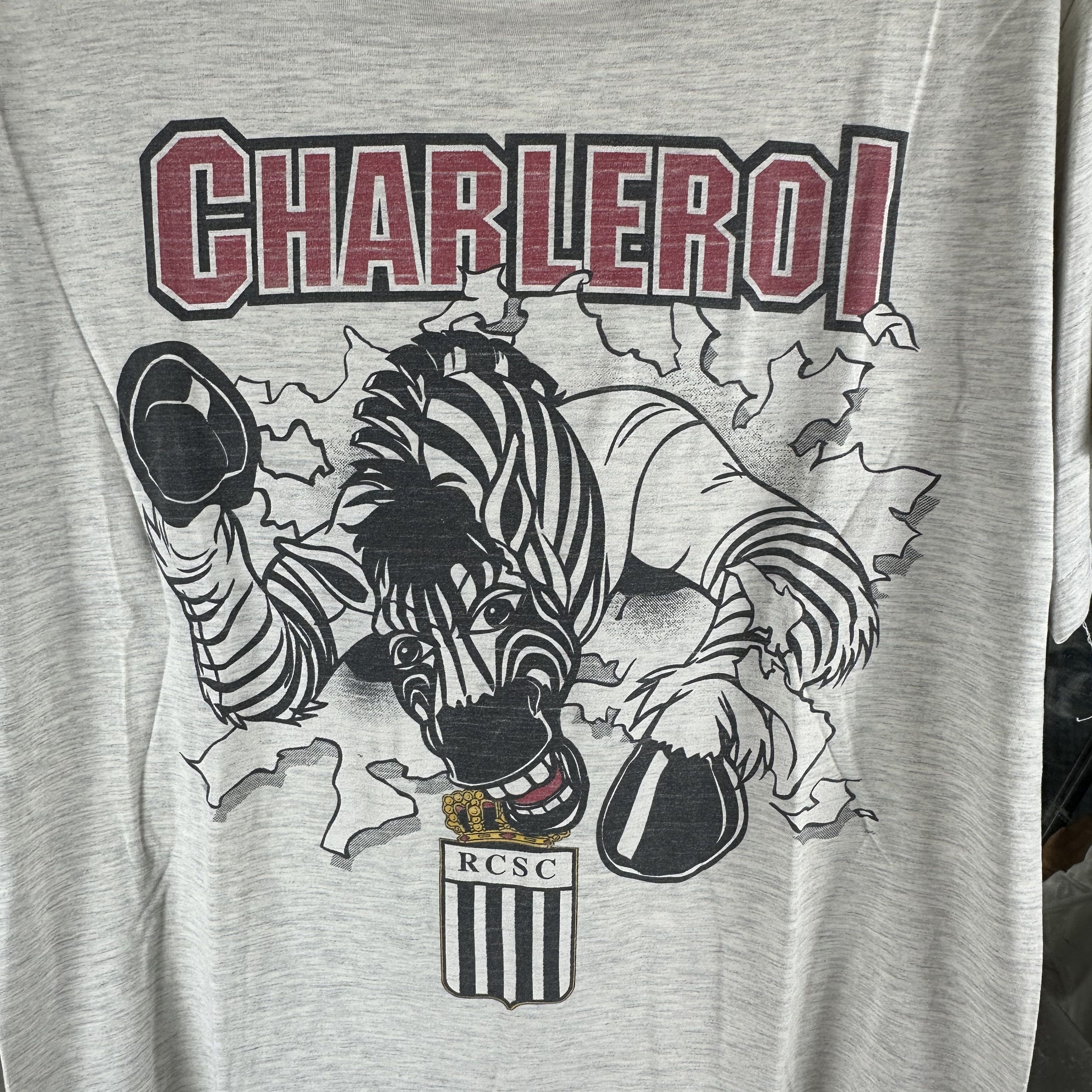 Vintage 90s Royal Charleroi SC Soccer Breakthrough Nutmeg T-shirt Size US M / EU 48-50 / 2 - 2 Thumbnail