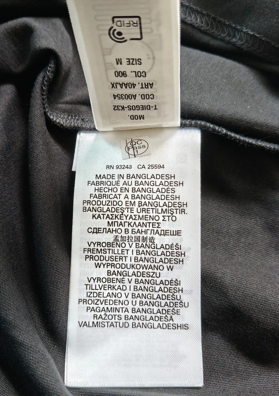 Diesel DIESEL Black Tshirt with Hardwear Denim Division print T4162 Size US M / EU 48-50 / 2 - 7 Thumbnail