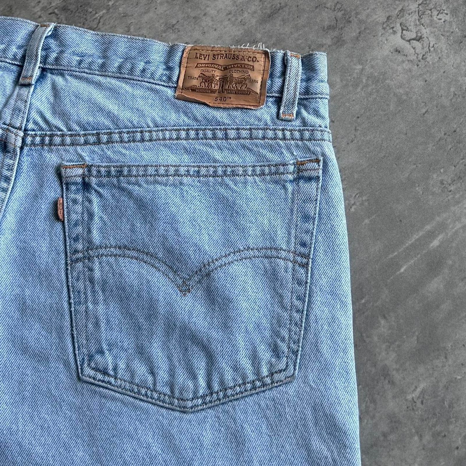 Levi's × Levi's Vintage Clothing × Vintage Vintage Levi’s 540 Relaxed Fit Baggy Light Wash Skater Jeans Size US 39 - 3 Thumbnail