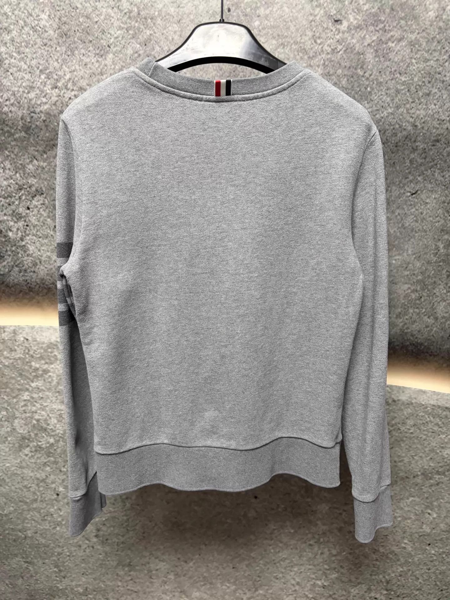 Thom Browne THOM BROWNE Gray 4-Bar Stripe Sweatshirt 1 Size US S / EU 44-46 / 1 - 2 Thumbnail