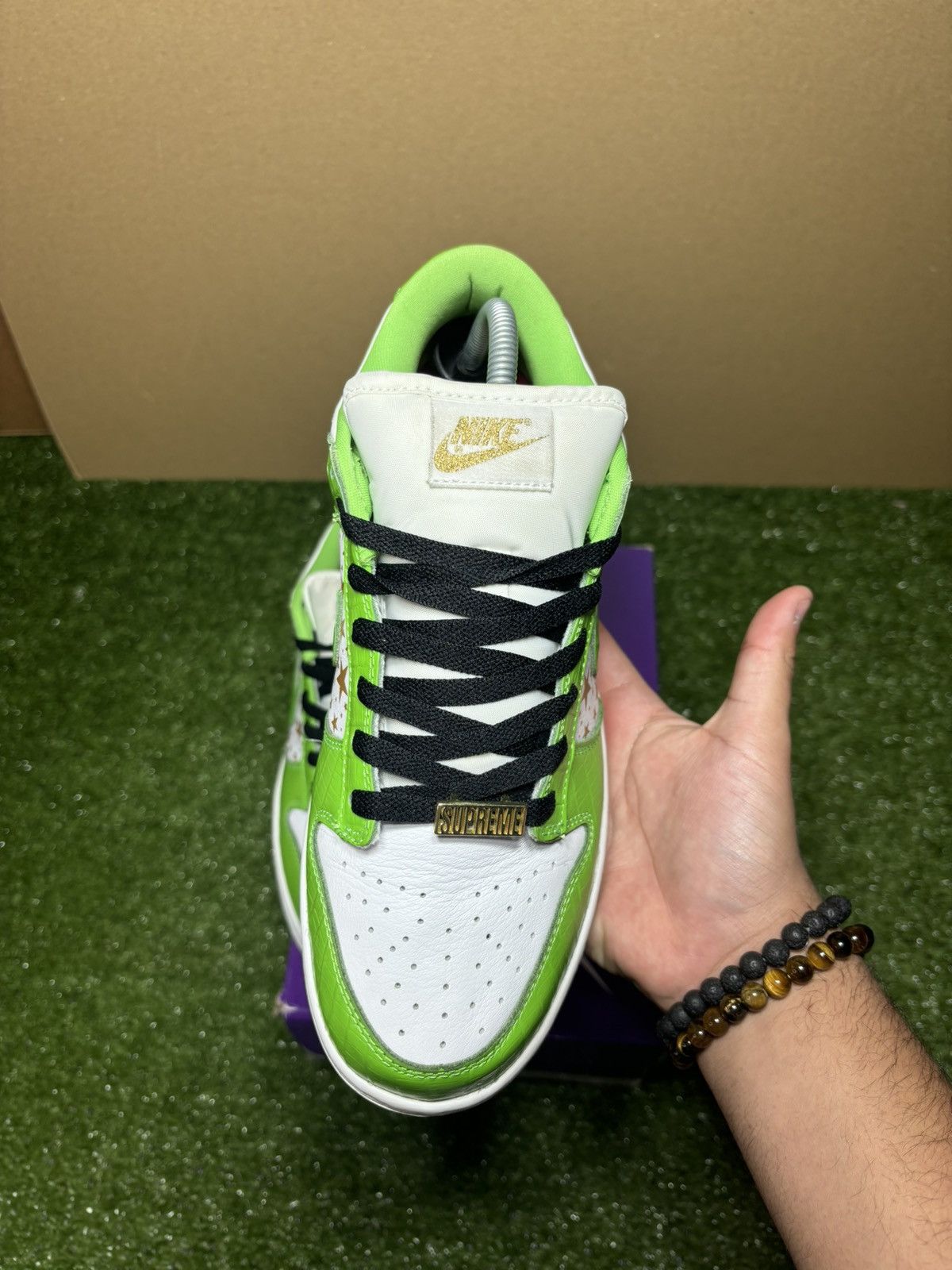 Nike SB × Supreme Nike sb supreme stars mean green 2021 Size US 8.5 / EU 41-42 - 5 Thumbnail