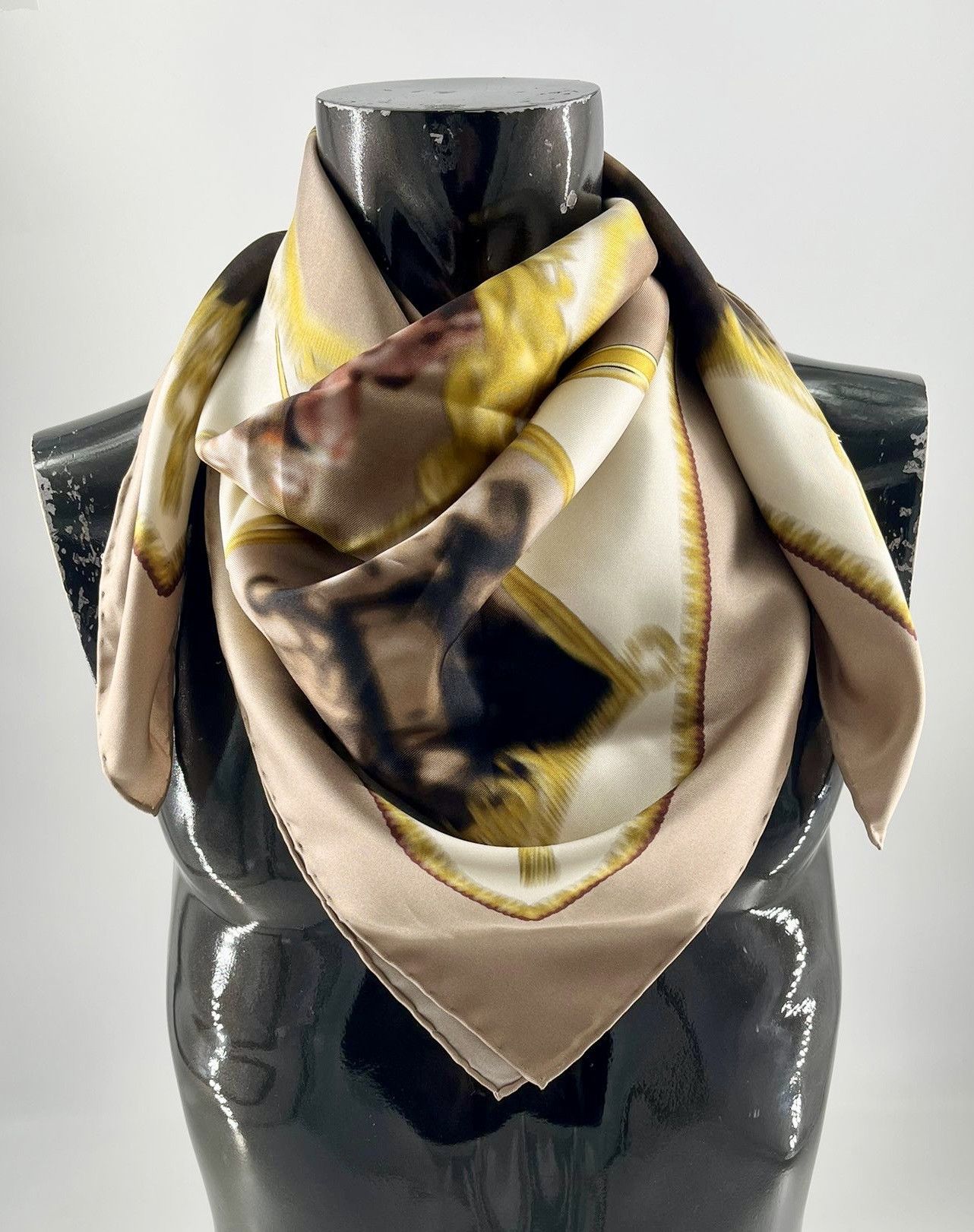 Burberry Very refined stole Burberry Size ONE SIZE - 7 Thumbnail