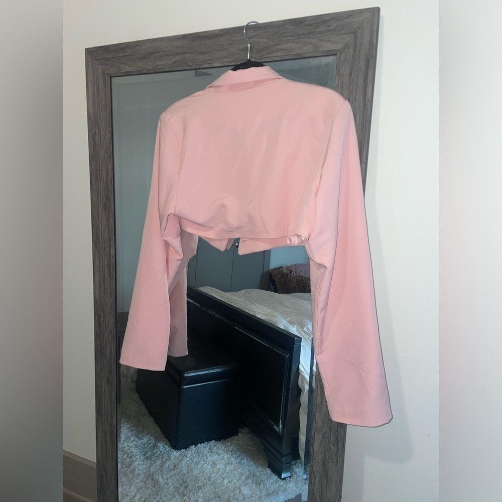 Boohoo Boohoo pink cropped blazer button up Size XS / US 0-2 / IT 36-38 - 5 Thumbnail