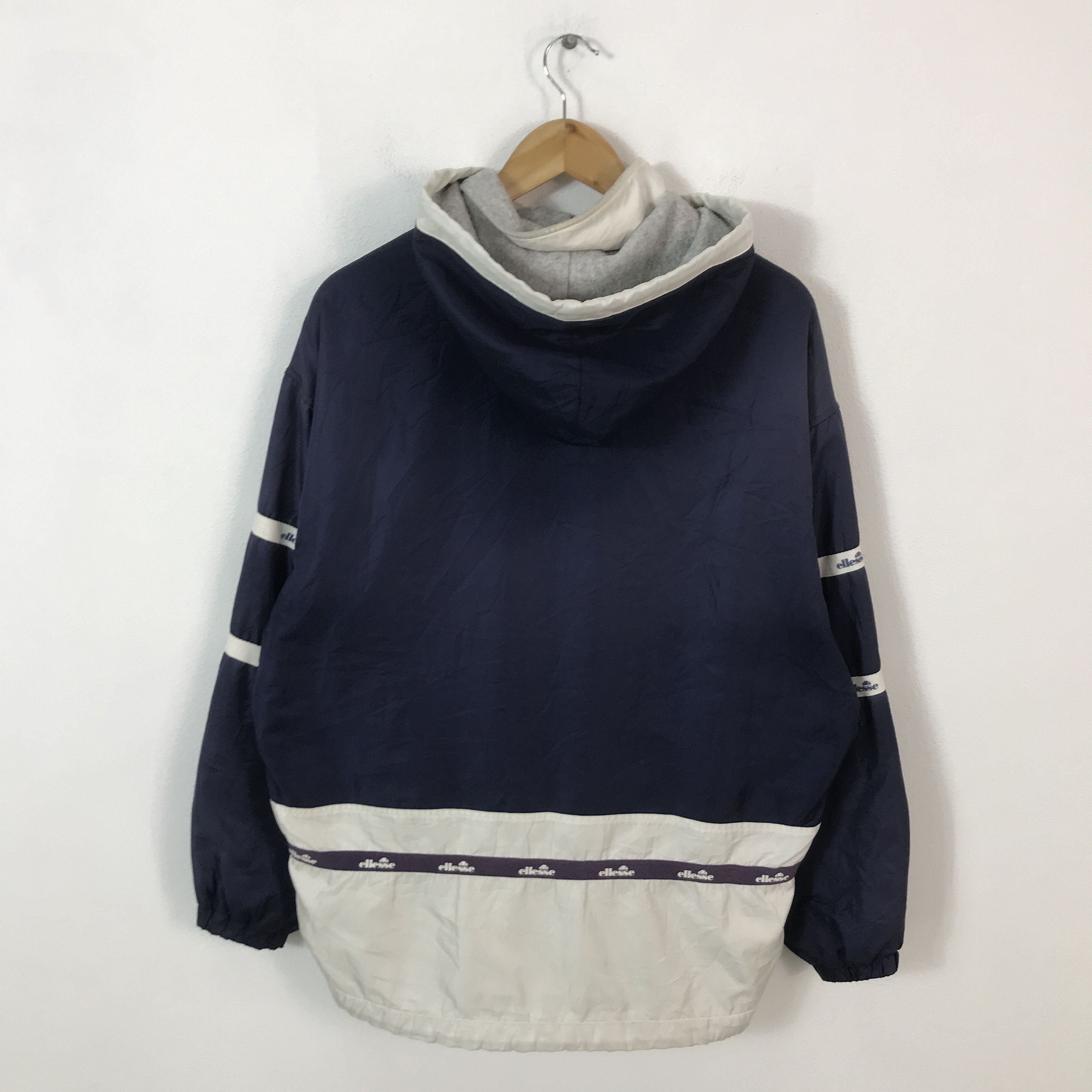 Ellesse Vintage Ellesse Hoodie Design jacket Size US L / EU 52-54 / 3 - 2 Thumbnail