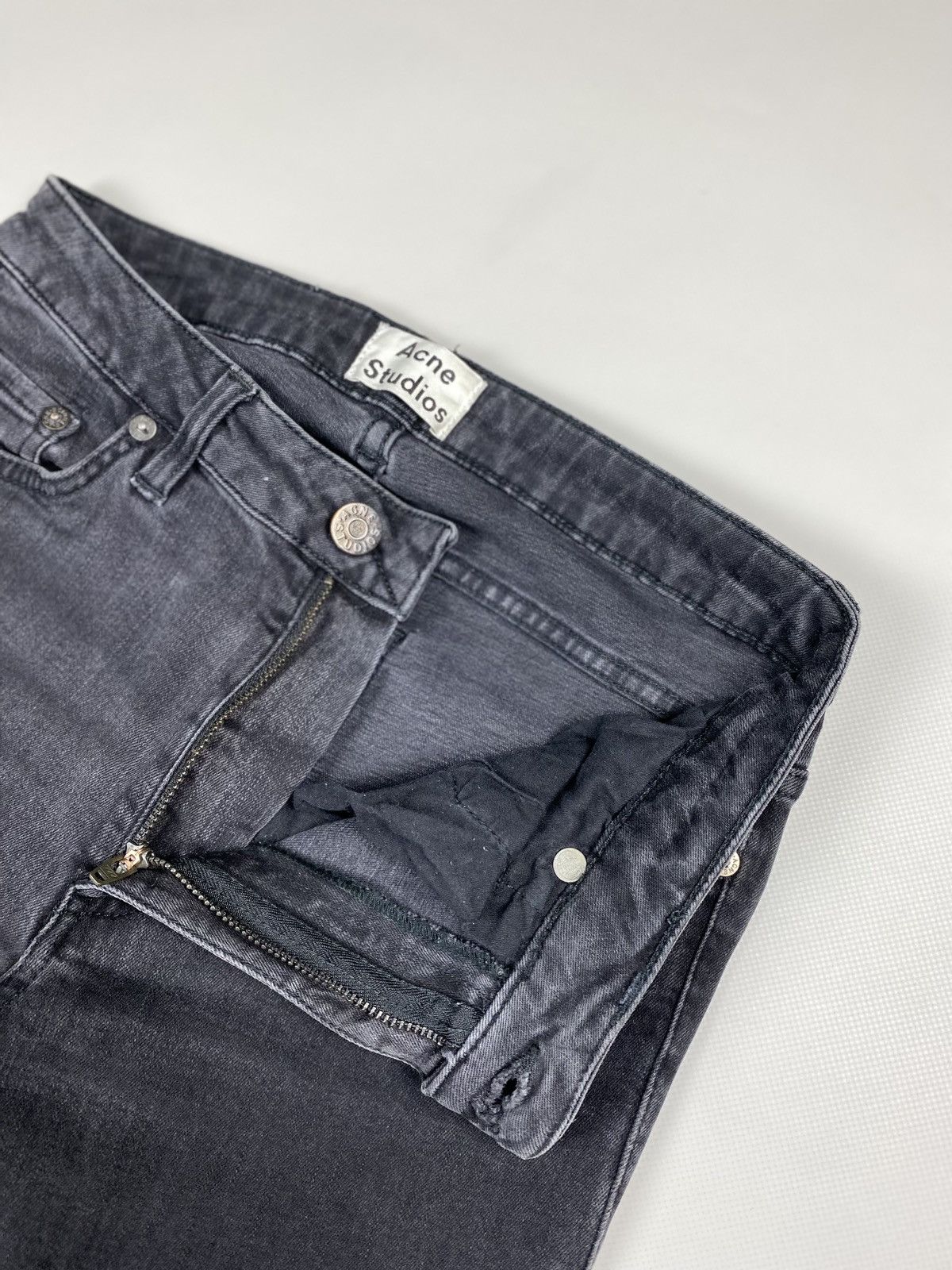 Acne Studios Acne Studios Flex Used Black ladies jeans size 26 / 32 Size 26" / US 2 / IT 38 - 14 Thumbnail