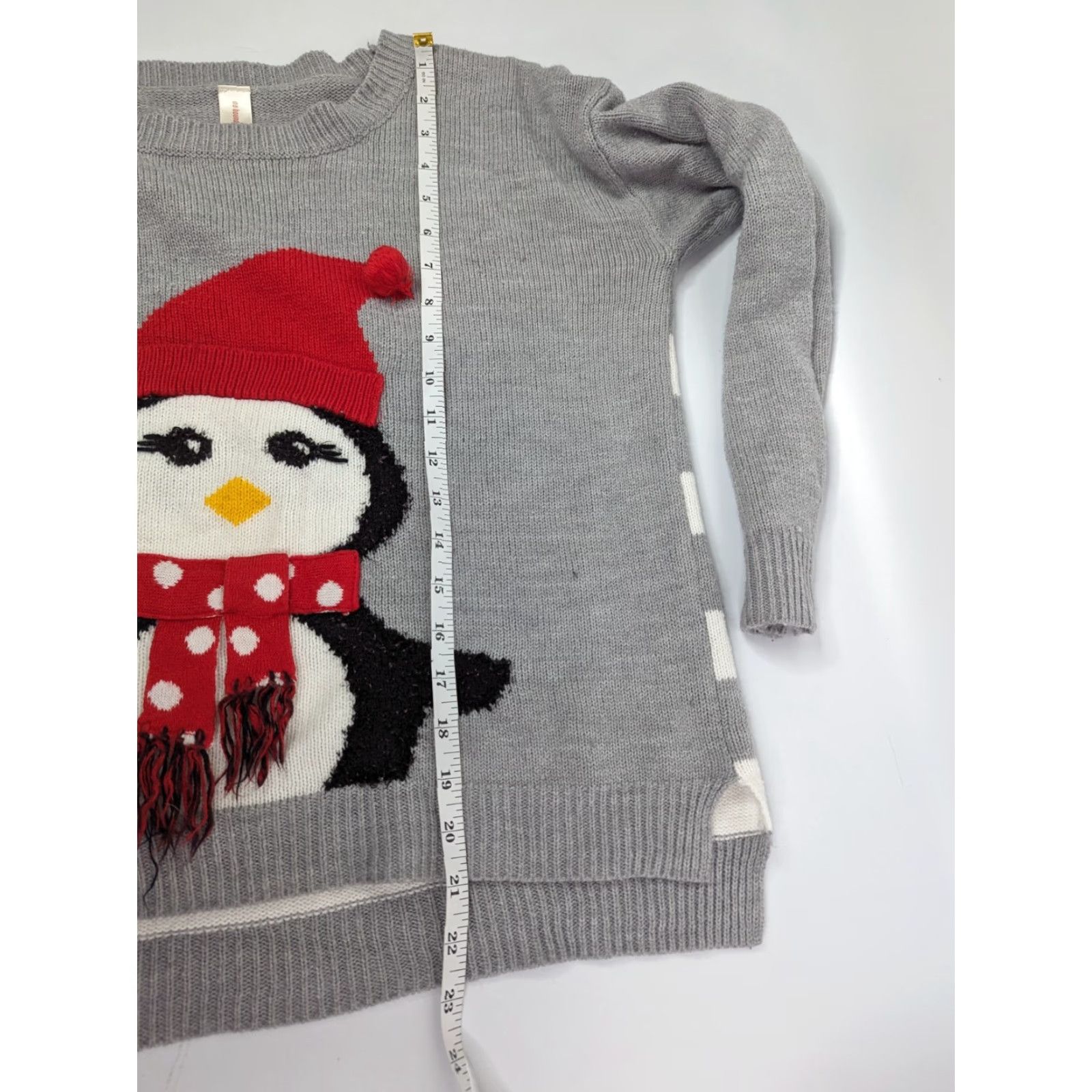 Vintage No Boundaries Women's XL Sweater Crew Neck Grey Christmas Holiday Ugly Penguin Knit Pullover Casual Christmas Women XL Gray Size XL / US 12-14 / IT 48-50 - 5 Thumbnail