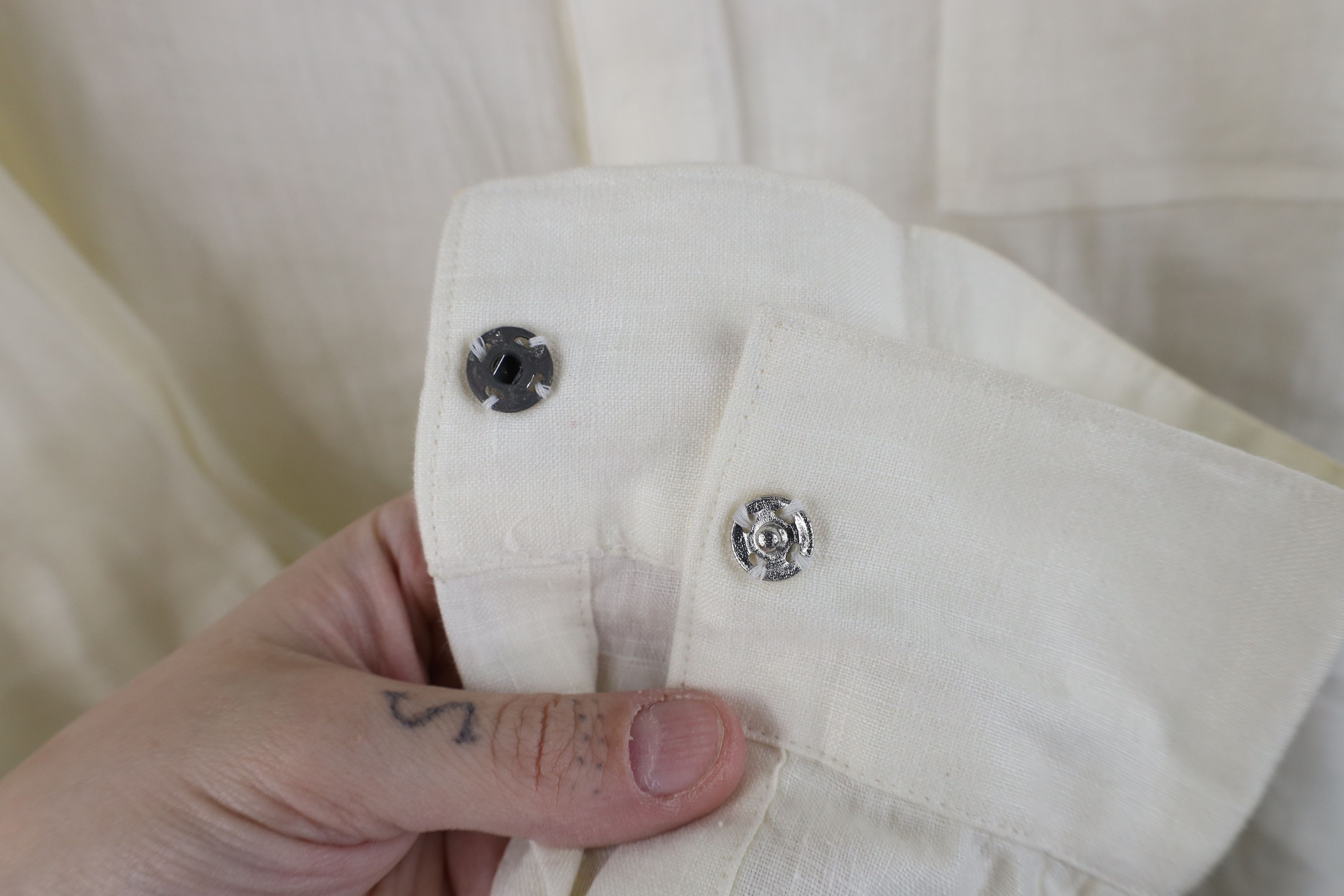 Vintage Vintage 90s Streetwear Linen Collared Button Shirt Cream Size US XXL / EU 58 / 5 - 7 Thumbnail