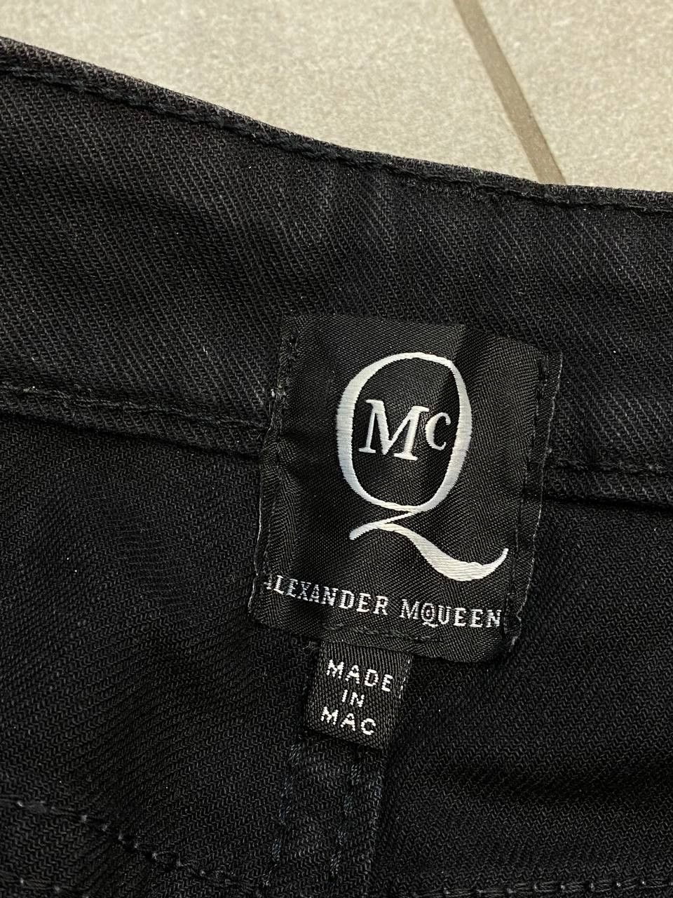 Alexander McQueen Archive Alexander McQueen Graffiti Punk Slim Pants Size US 26 / EU 42 - 15 Thumbnail