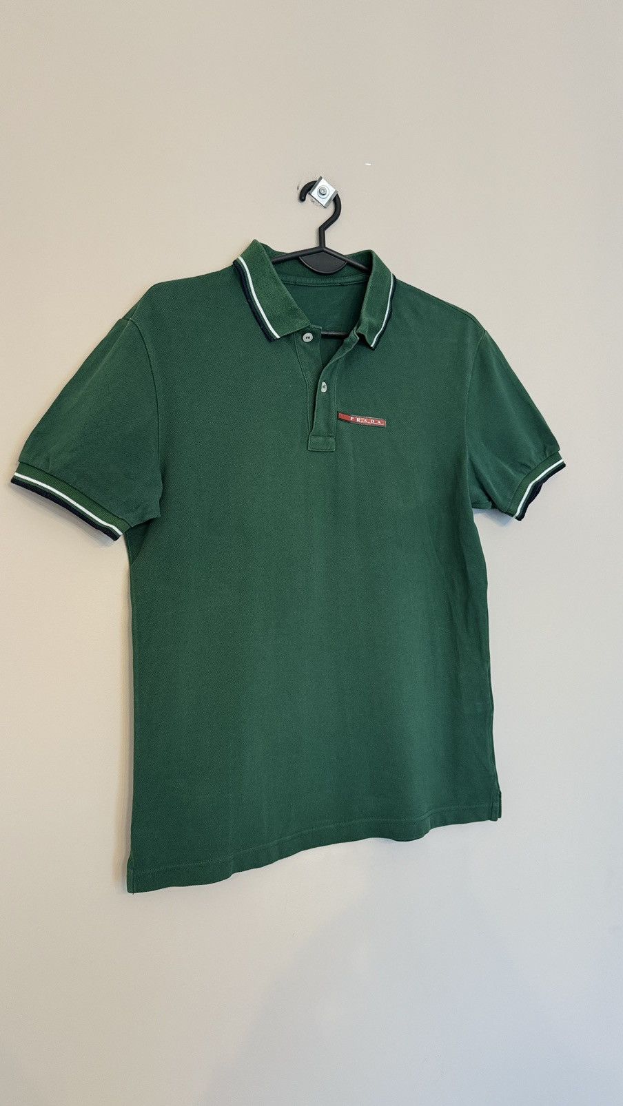 Prada Prada red tab classic polo rare green Size US M / EU 48-50 / 2 - 2 Thumbnail