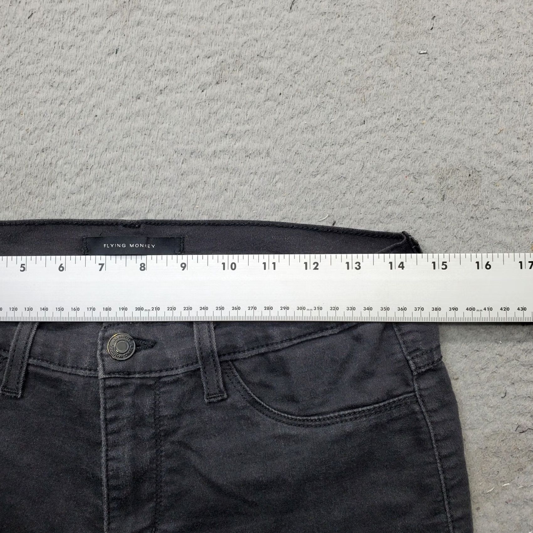 Vintage Flying Monkey Jeans Womens 30 Black Denim Dark Wash Mid Rise Straight Leg Jeans Womens 30 Black Denim Dark Wash Mid Rise Straight Leg Size 30" / US 8 / IT 44 - 6 Thumbnail