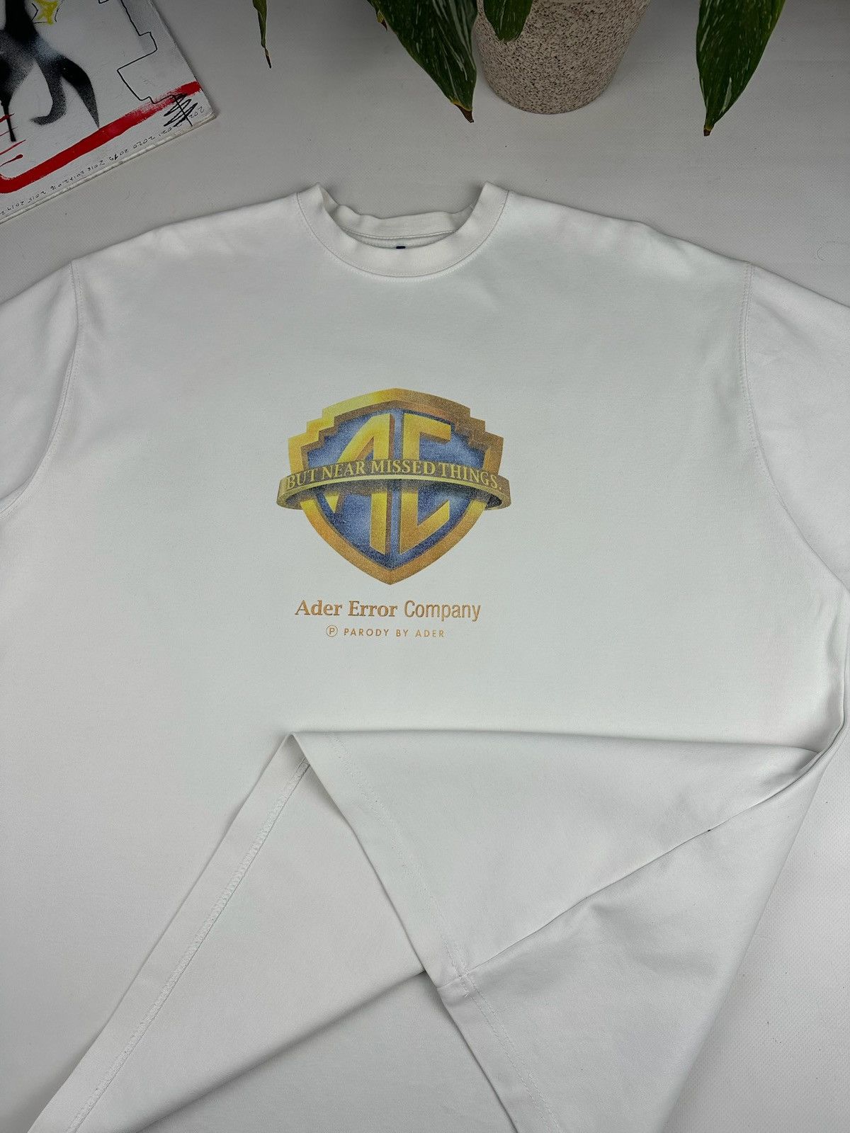 Ader Error Ader Error Tee warner broa parody Size US M / EU 48-50 / 2 - 2 Thumbnail