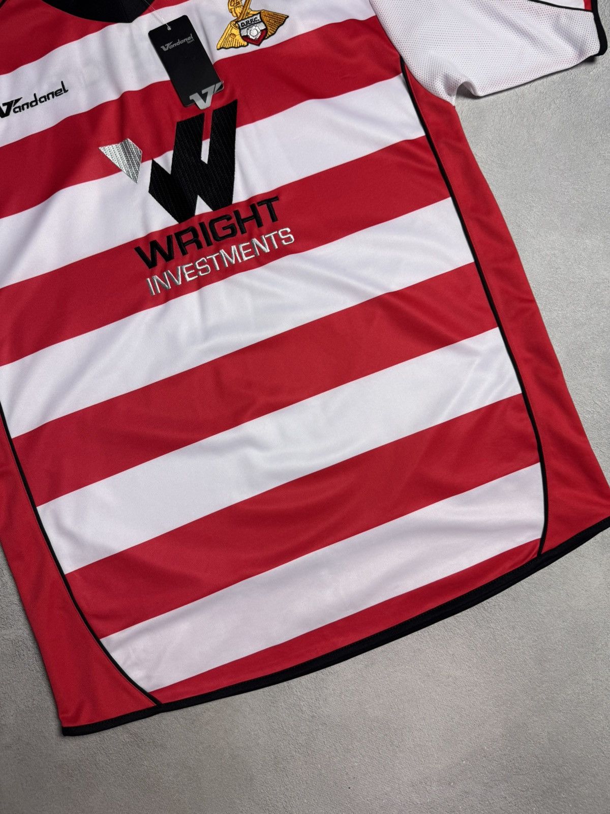 Vintage Doncaster Rovers 2008 2009 Home Shirt Soccer Jersey Vandanel Size US L / EU 52-54 / 3 - 4 Thumbnail