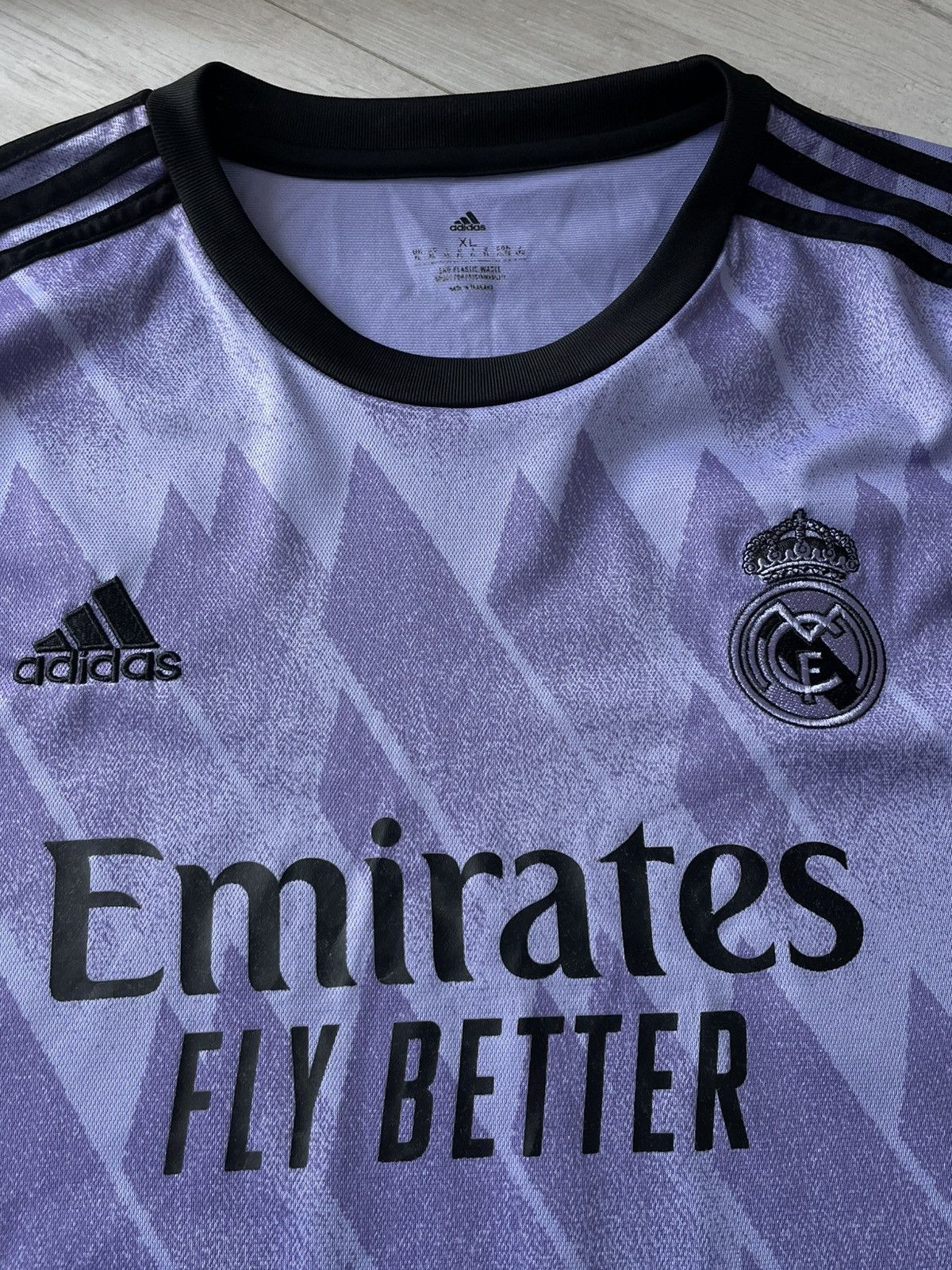 Adidas Adidas Real Madrid 2022/2023 Away Football Shirt Jersey Size US XL / EU 56 / 4 - 5 Thumbnail