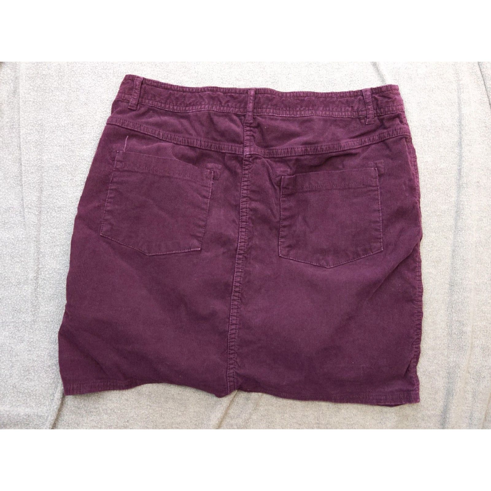 Gramicci Gramicci Skirt Womens 8 Purple Corduroy Short Pockets Casual Size 30" / US 8 / IT 44 - 4 Thumbnail