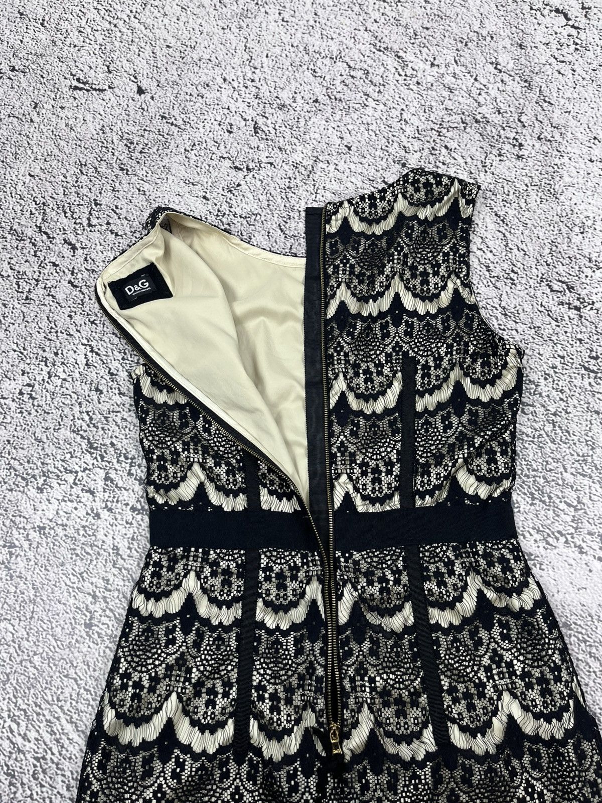 Dolce & Gabbana Vintage D&G Dolce & Gabbana Black Lace Sexy Mini Dress 2000s Size XS / US 0-2 / IT 36-38 - 12 Thumbnail