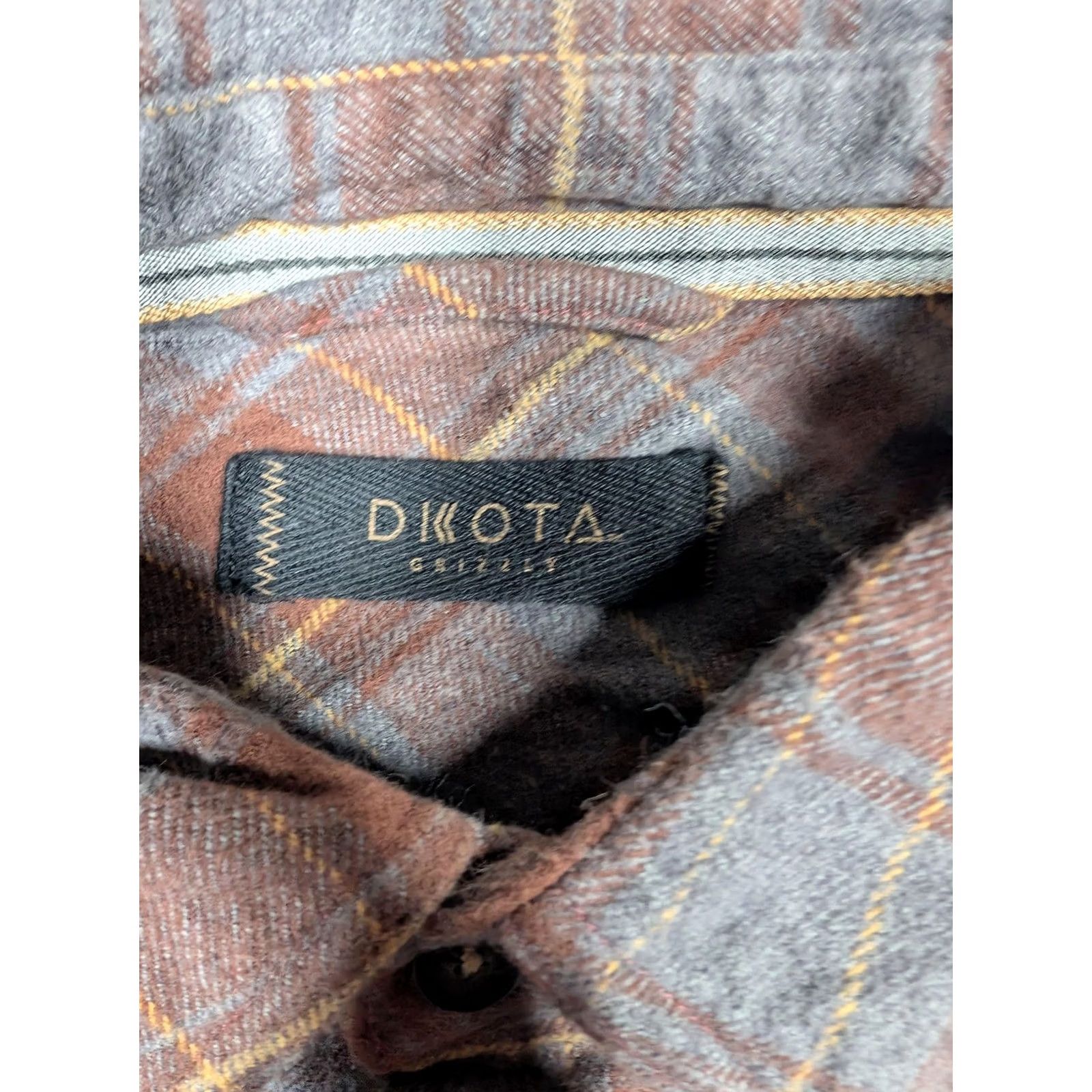 Vintage Dakota Grizzly Shirt Mens XL Brown Plaid Flannel Long Sleeve Button Up Casual Size US XL / EU 56 / 4 - 5 Thumbnail