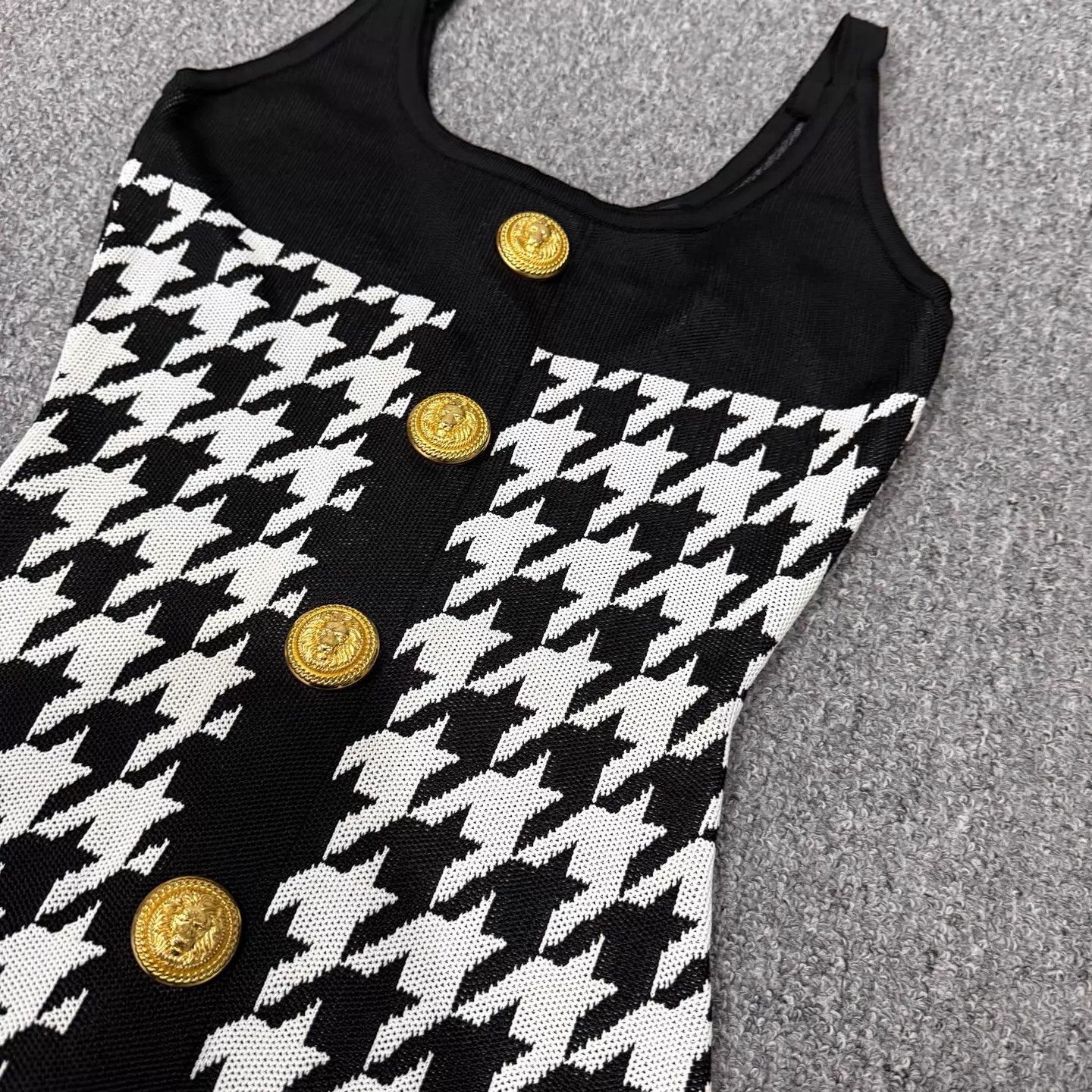 Balmain Balmain houndstooth knit 38 dress mint Size XS / US 0-2 / IT 36-38 - 3 Thumbnail