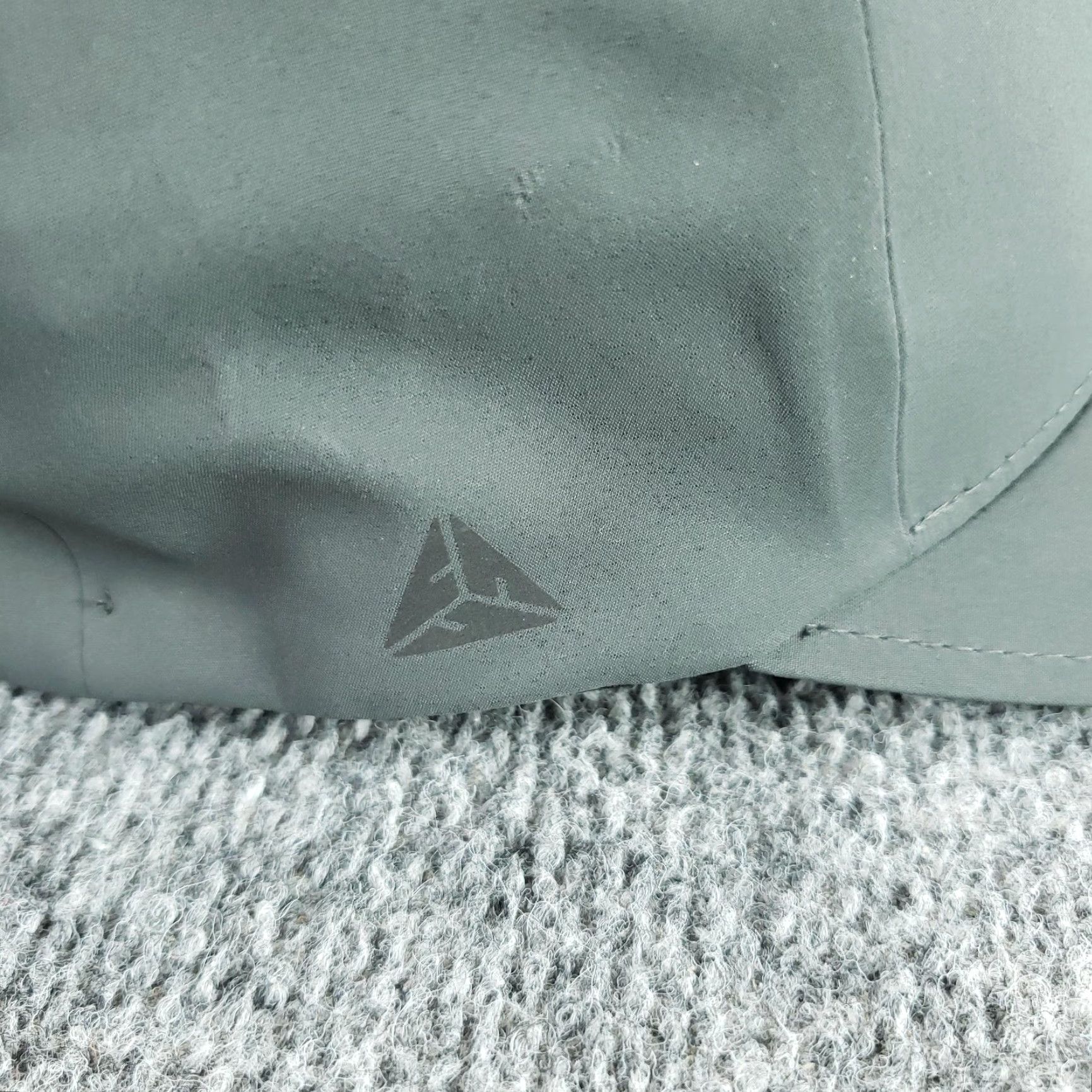 Vintage Peloton Hat Cap Fitted Mens S/M Gray Flexfit Delta Performance Athletic Cycling Baseball Cap Sports Solid Polyester Spandex Casual Mens Size ONE SIZE - 6 Thumbnail